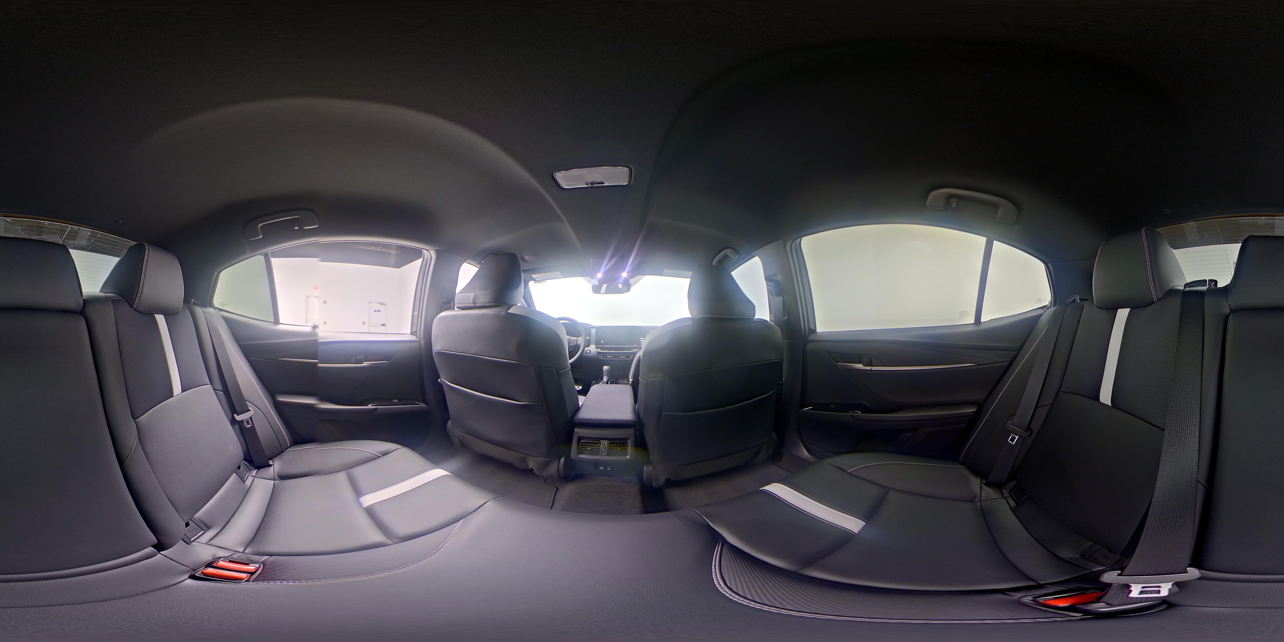 2026 Toyota Camry SE - Photo 25