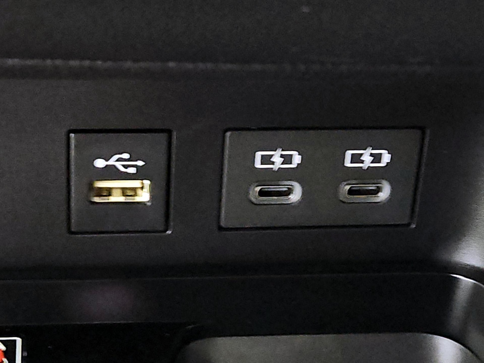 2026 Toyota Camry SE - Photo 19