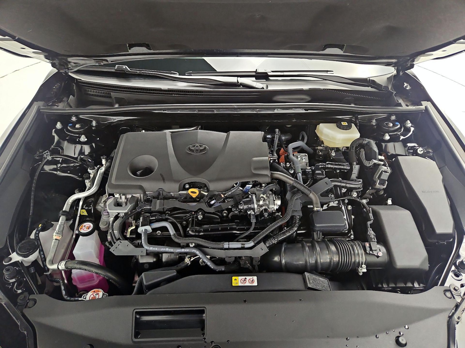 2026 Toyota Camry SE - Photo 22