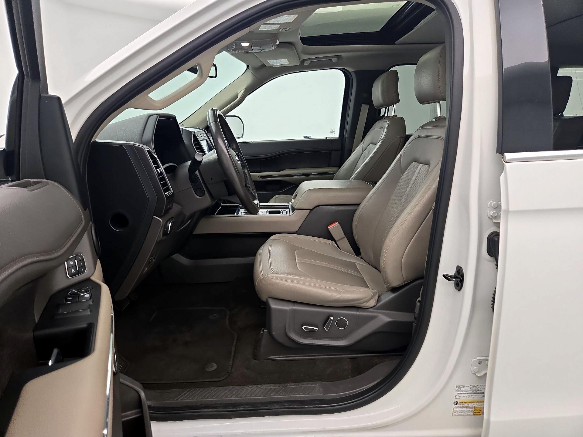 Thumbnail: 2020 Ford Expedition - 11