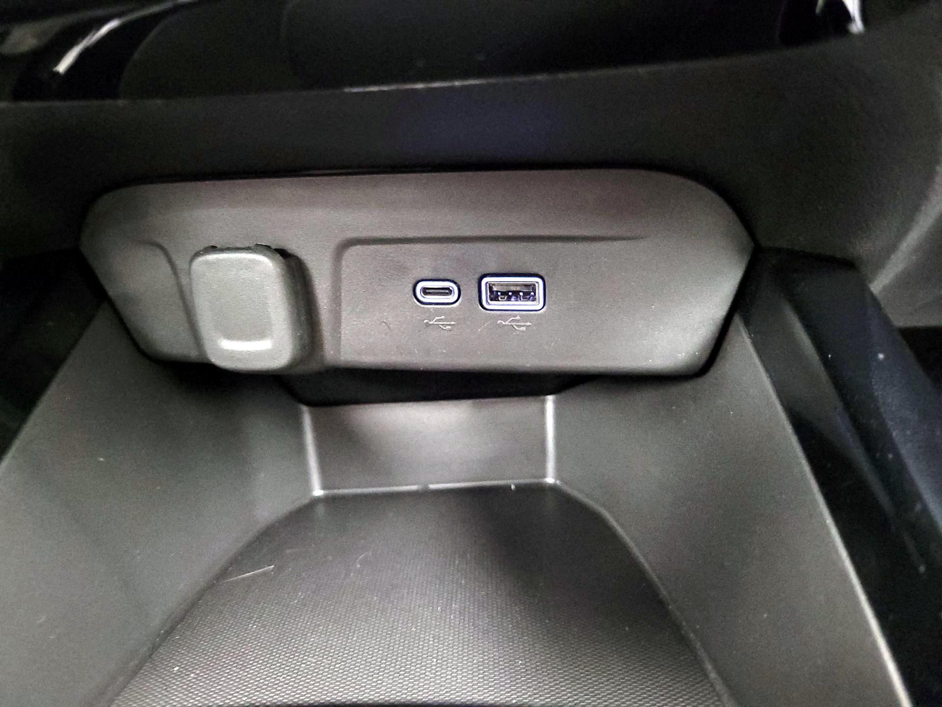 Thumbnail: 2025 Chevrolet Trax - 18
