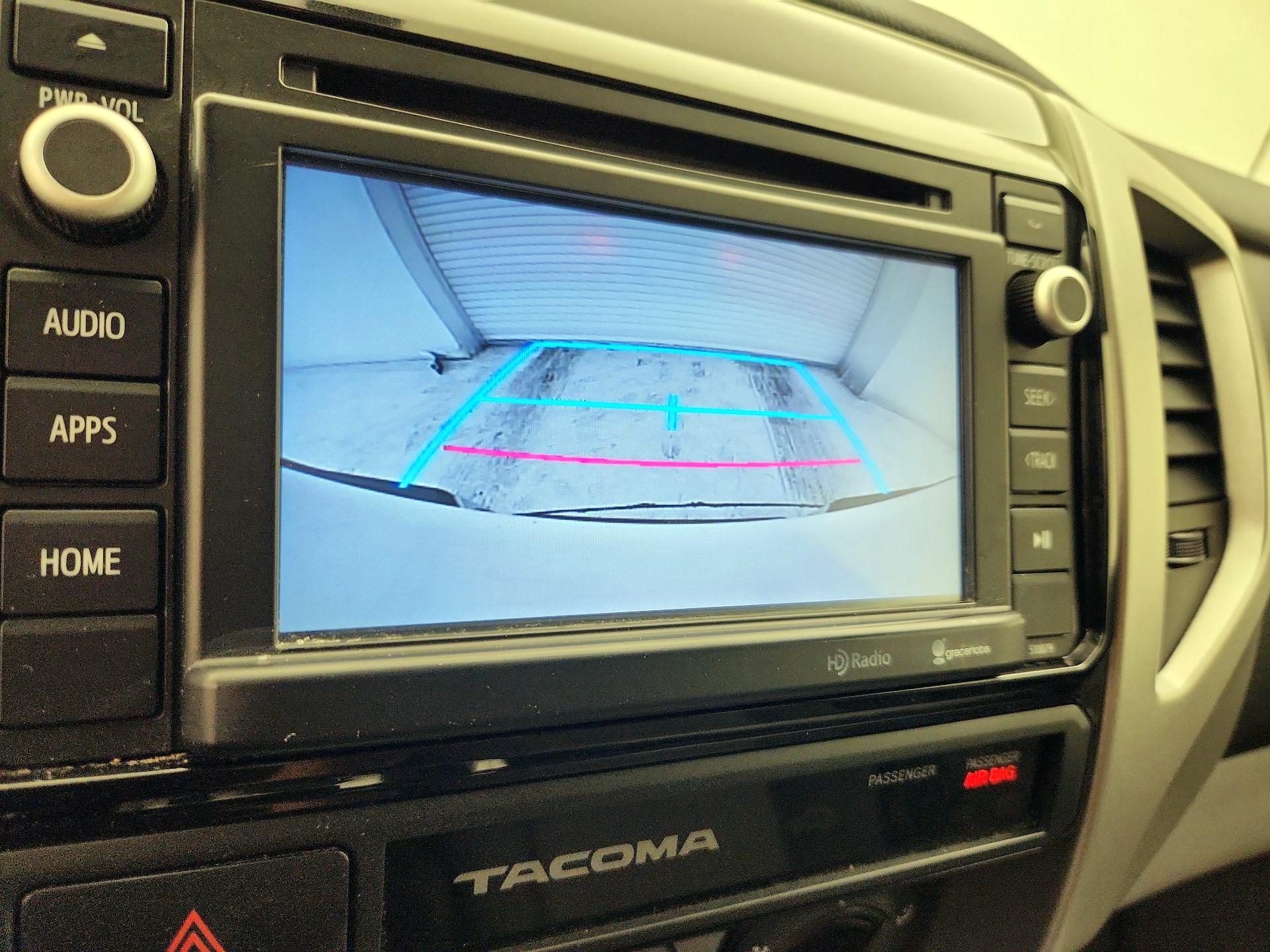 Thumbnail: 2015 Toyota Tacoma - 14