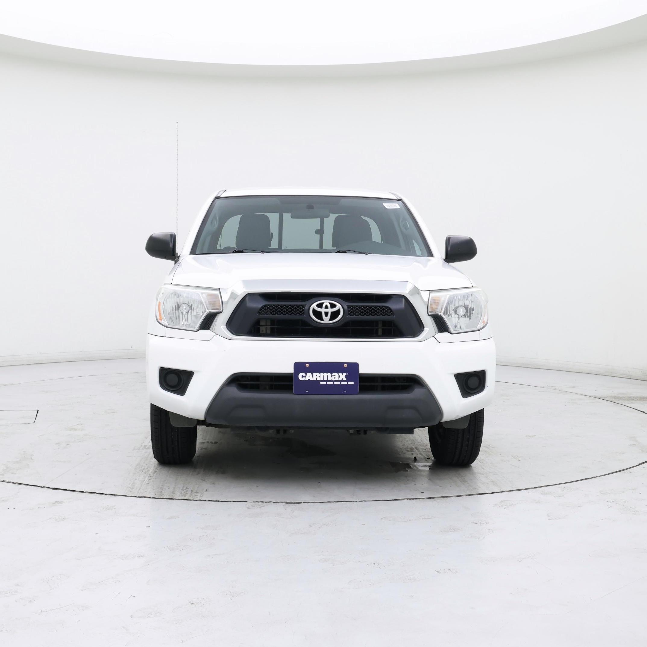 Thumbnail: 2015 Toyota Tacoma - 5