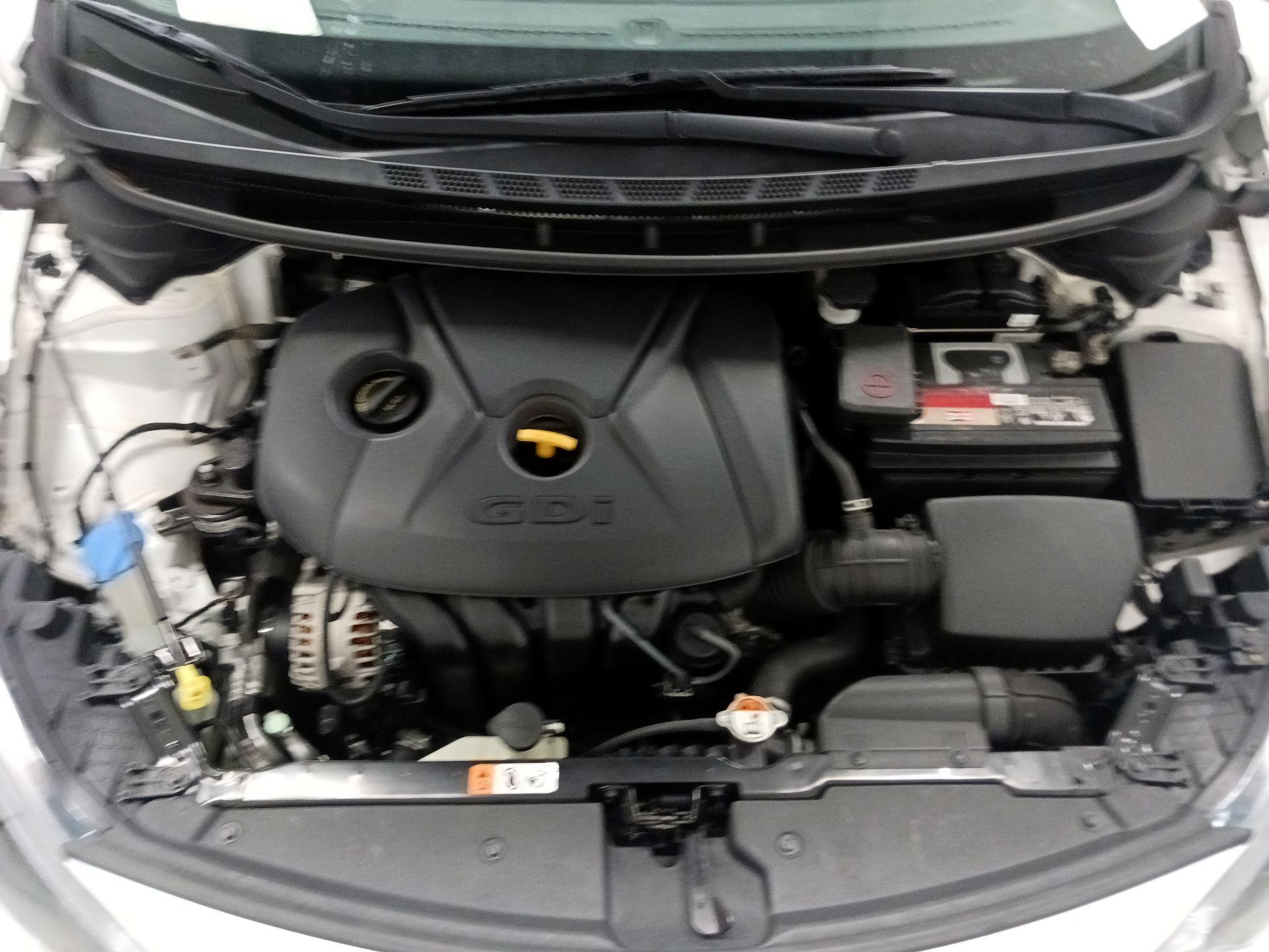 Thumbnail: 2016 Kia Forte - 15