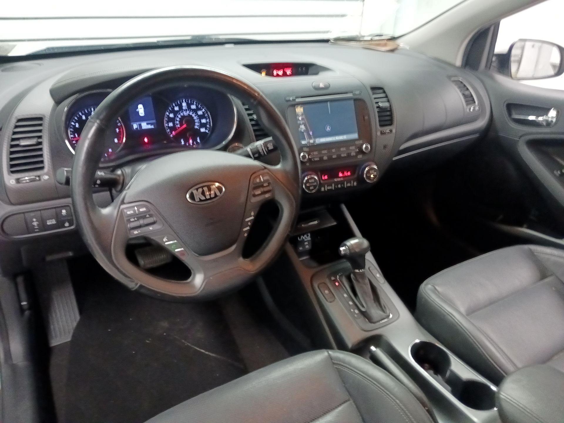 Thumbnail: 2016 Kia Forte - 8