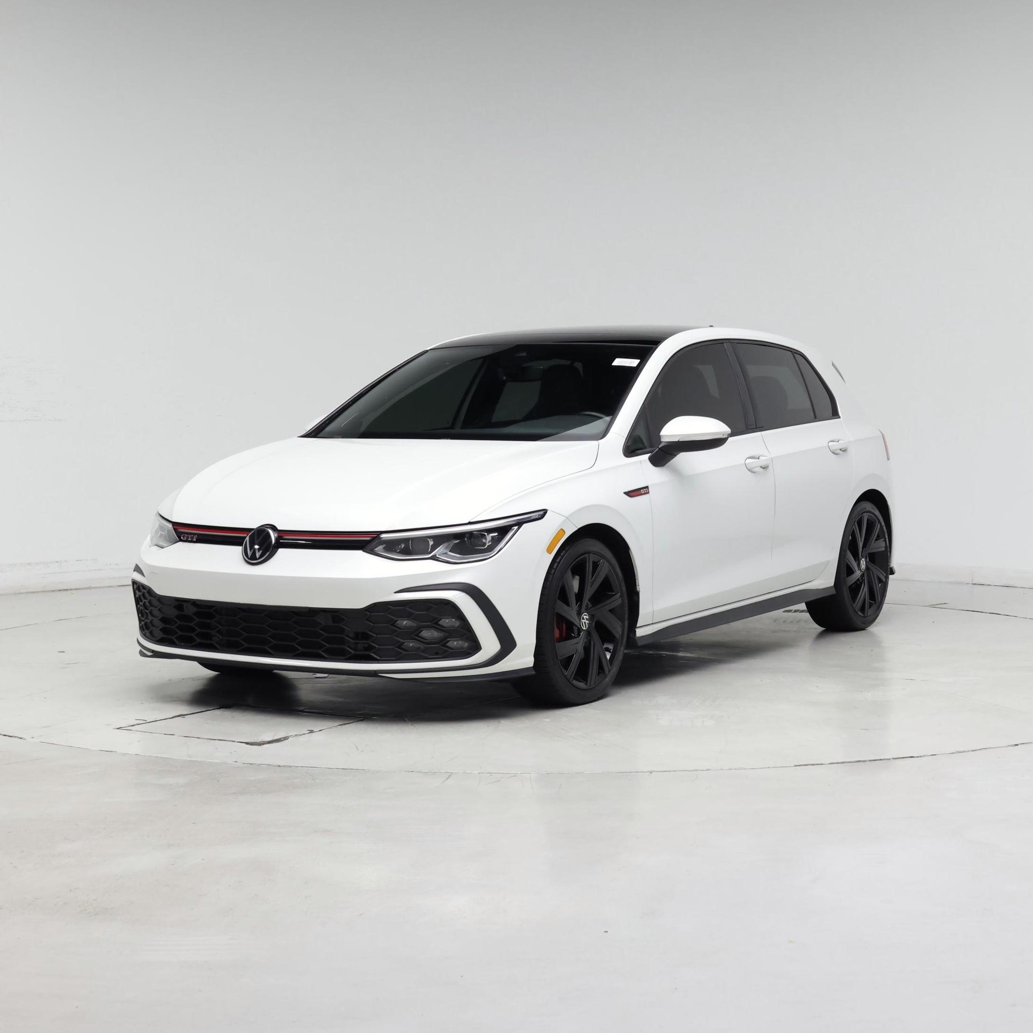 Thumbnail: 2022 Volkswagen Golf - 4