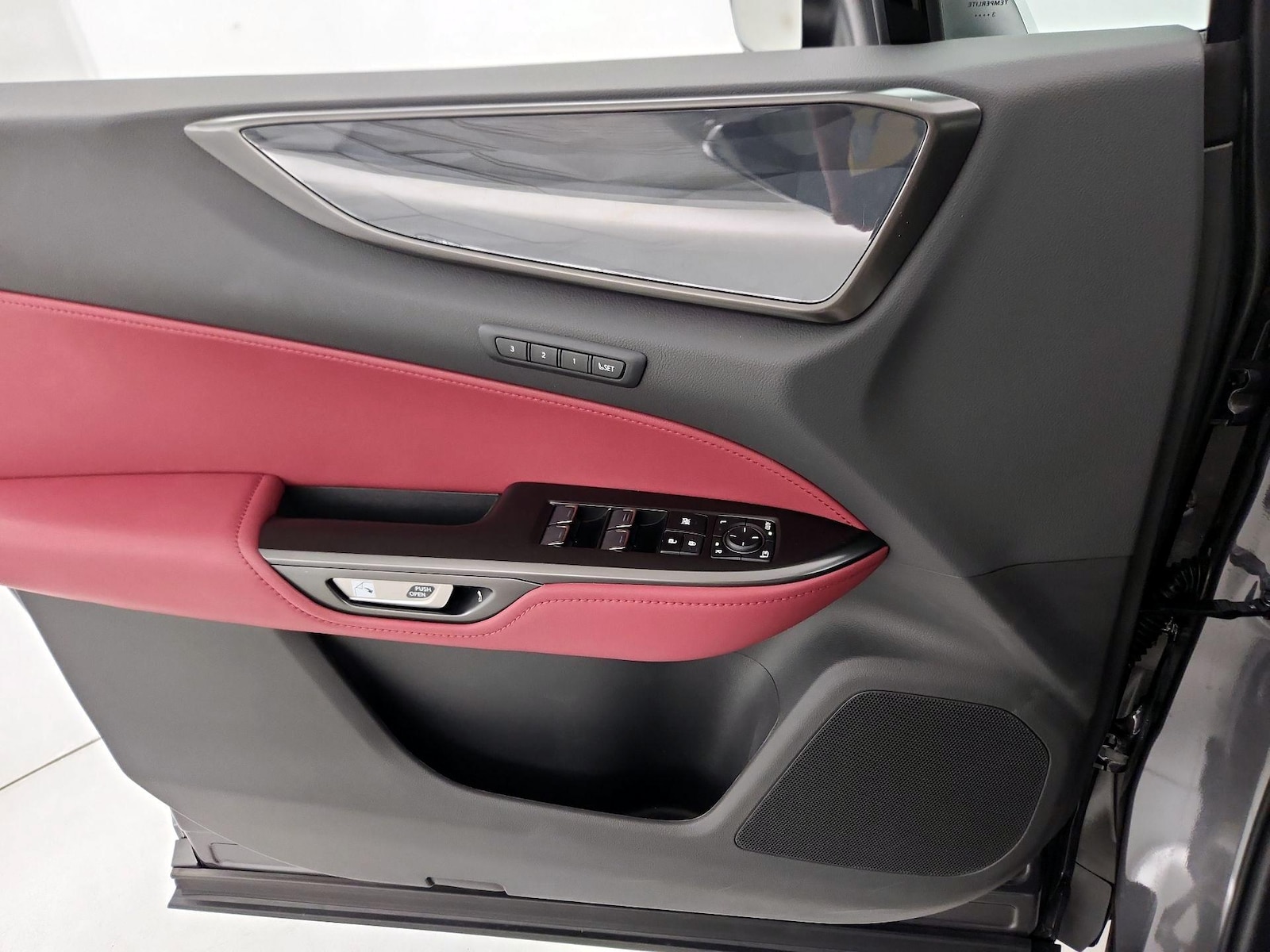 2024 Lexus NX 350 - Photo 13