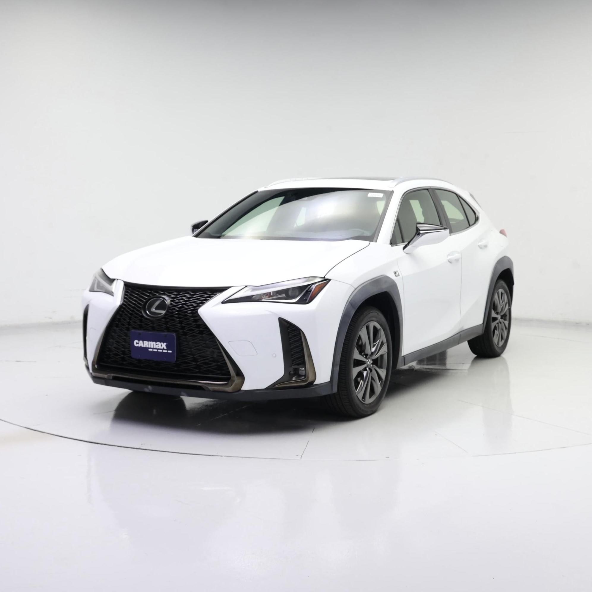 Thumbnail: 2019 Lexus UX - 4