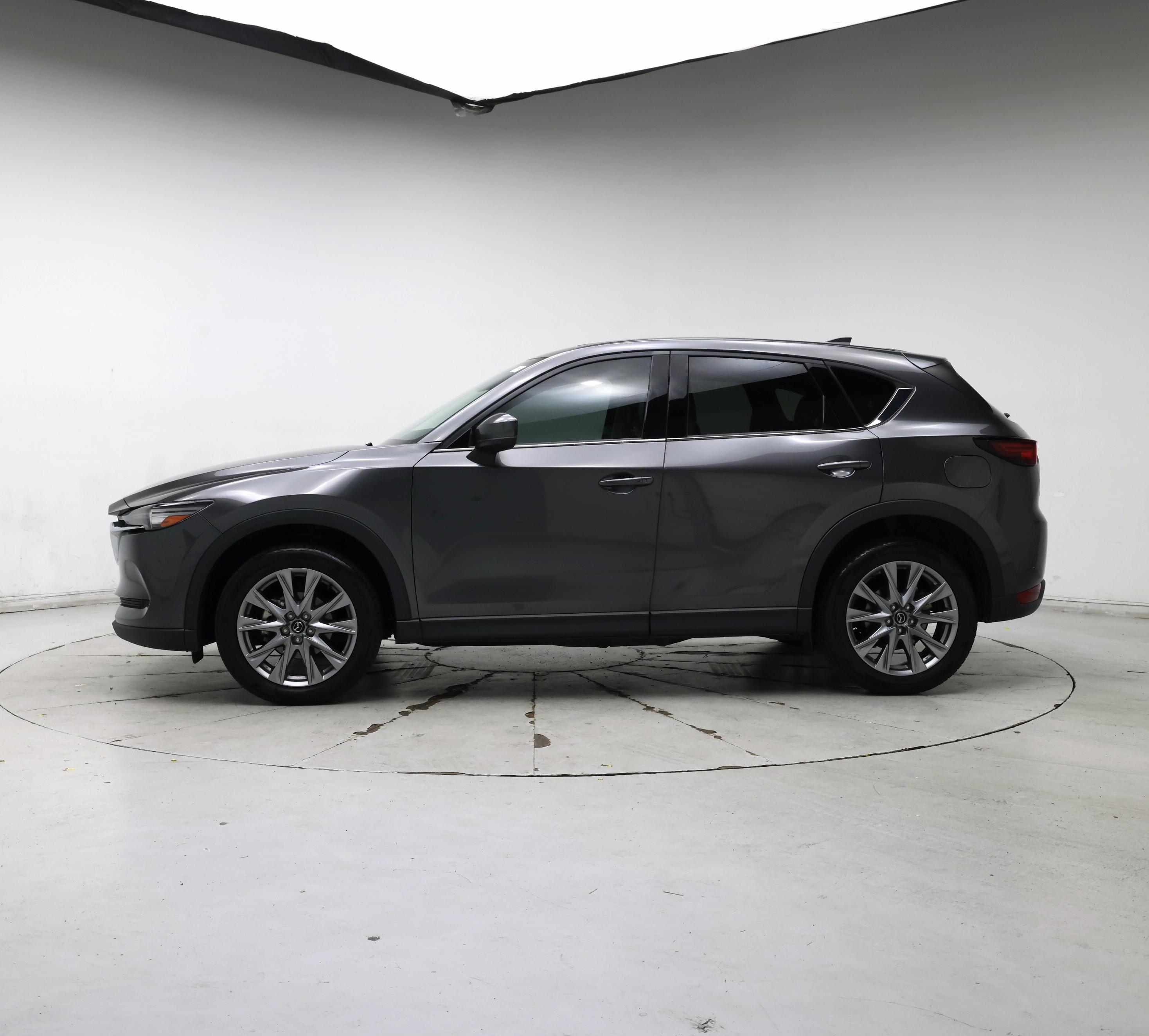 Thumbnail: 2021 Mazda CX-5 - 3