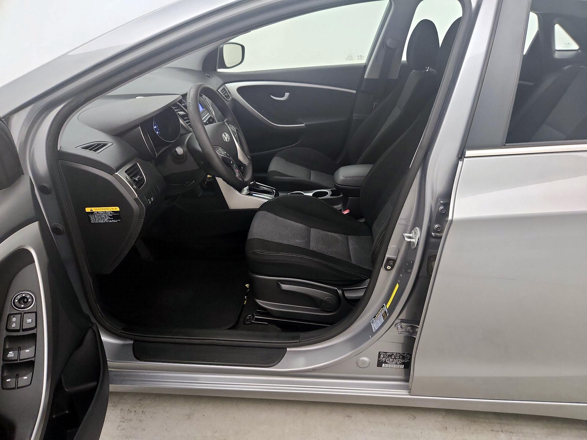 Thumbnail: 2014 Hyundai Elantra - 11