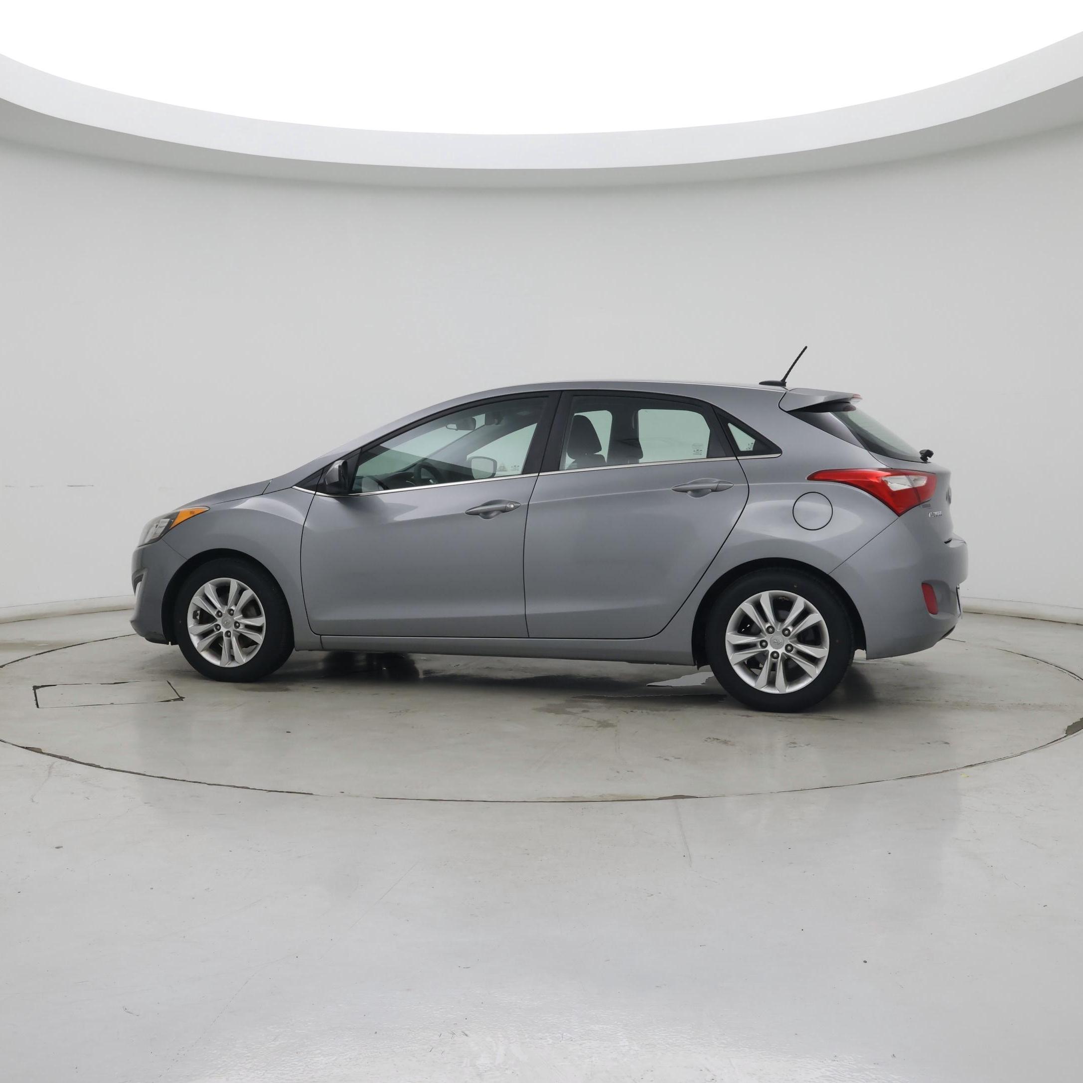 Thumbnail: 2014 Hyundai Elantra - 3