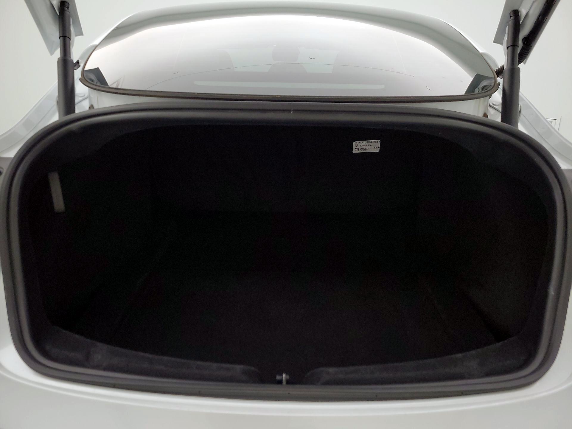 Thumbnail: 2025 Tesla Model 3 - 20