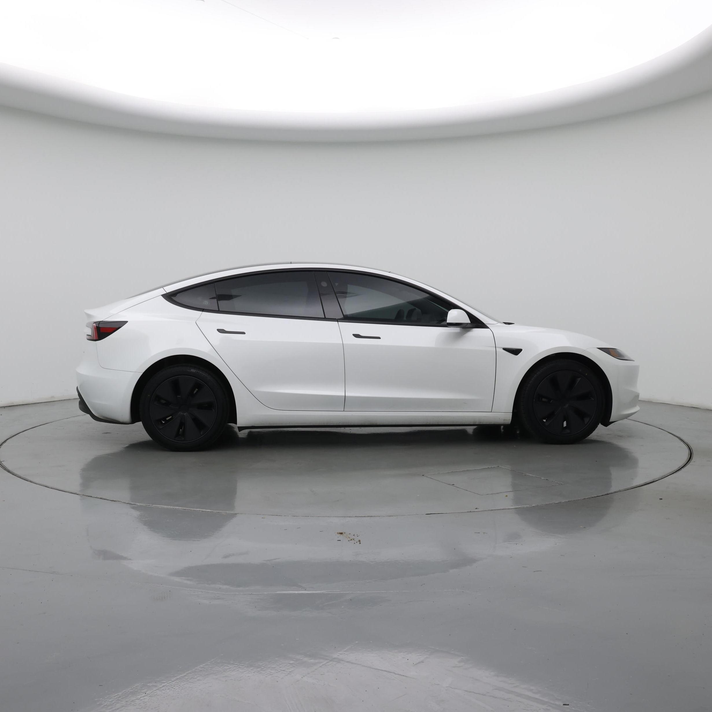Thumbnail: 2025 Tesla Model 3 - 7