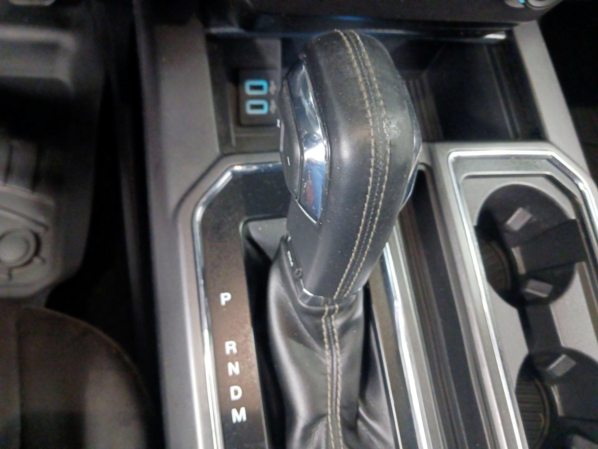 Thumbnail: 2018 Ford F-150 - 15