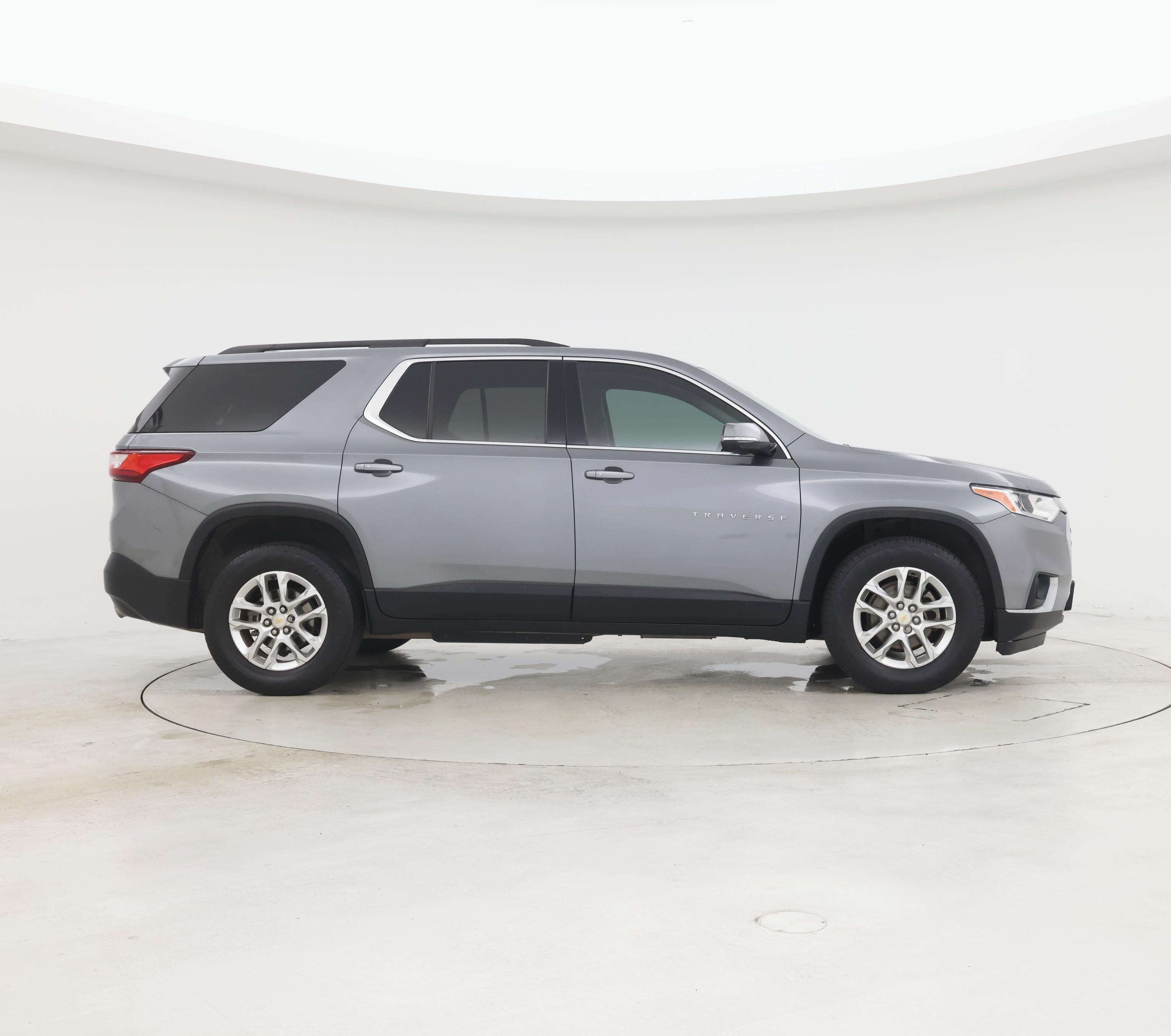 Thumbnail: 2020 Chevrolet Traverse - 7