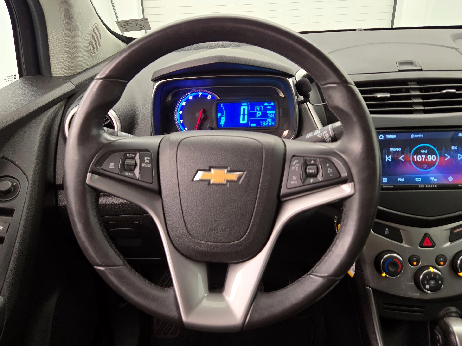 Thumbnail: 2016 Chevrolet Trax - 10