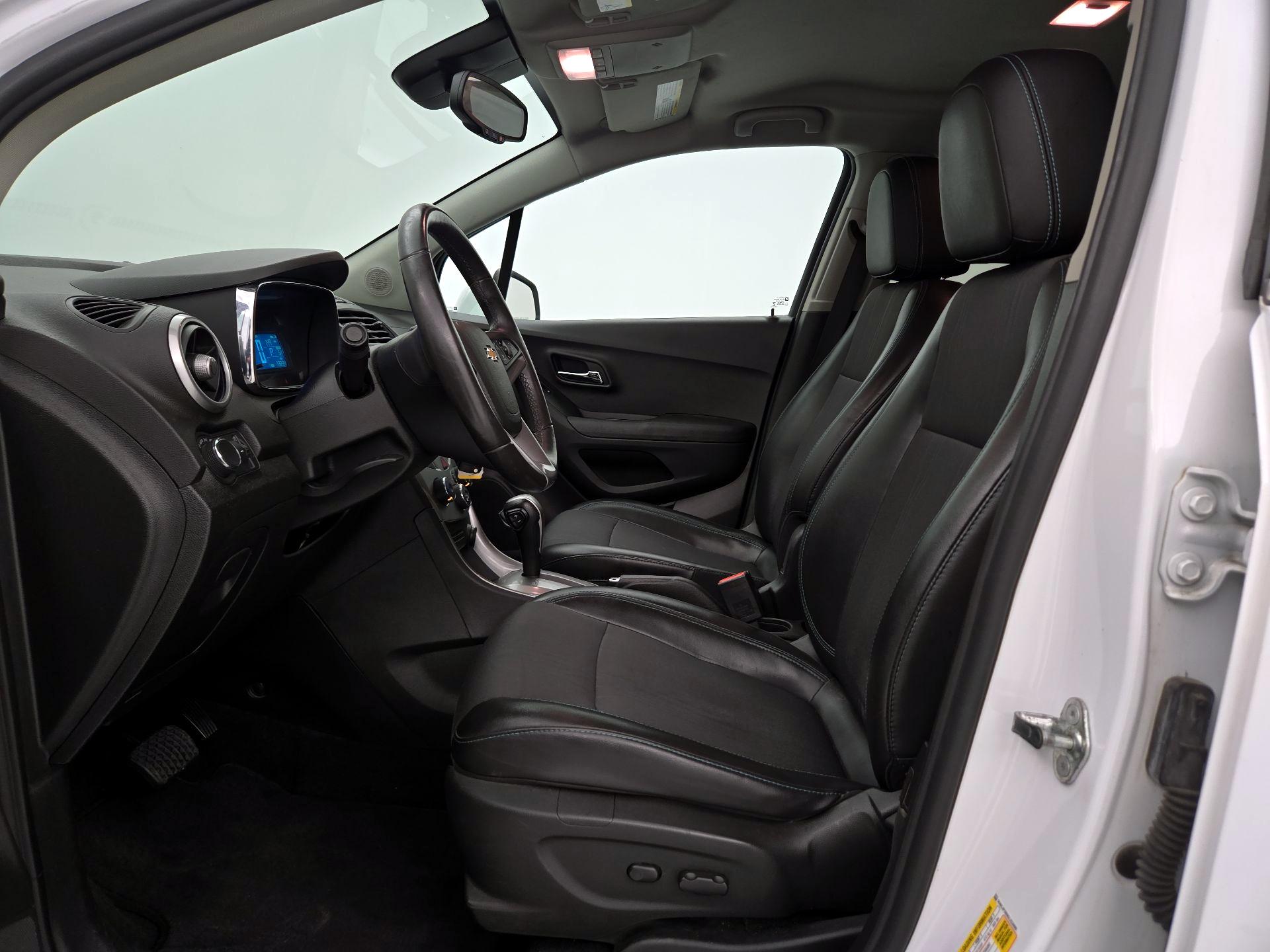Thumbnail: 2016 Chevrolet Trax - 11