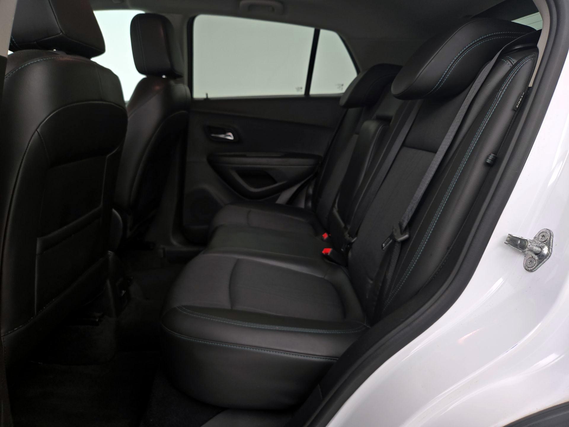 Thumbnail: 2016 Chevrolet Trax - 19