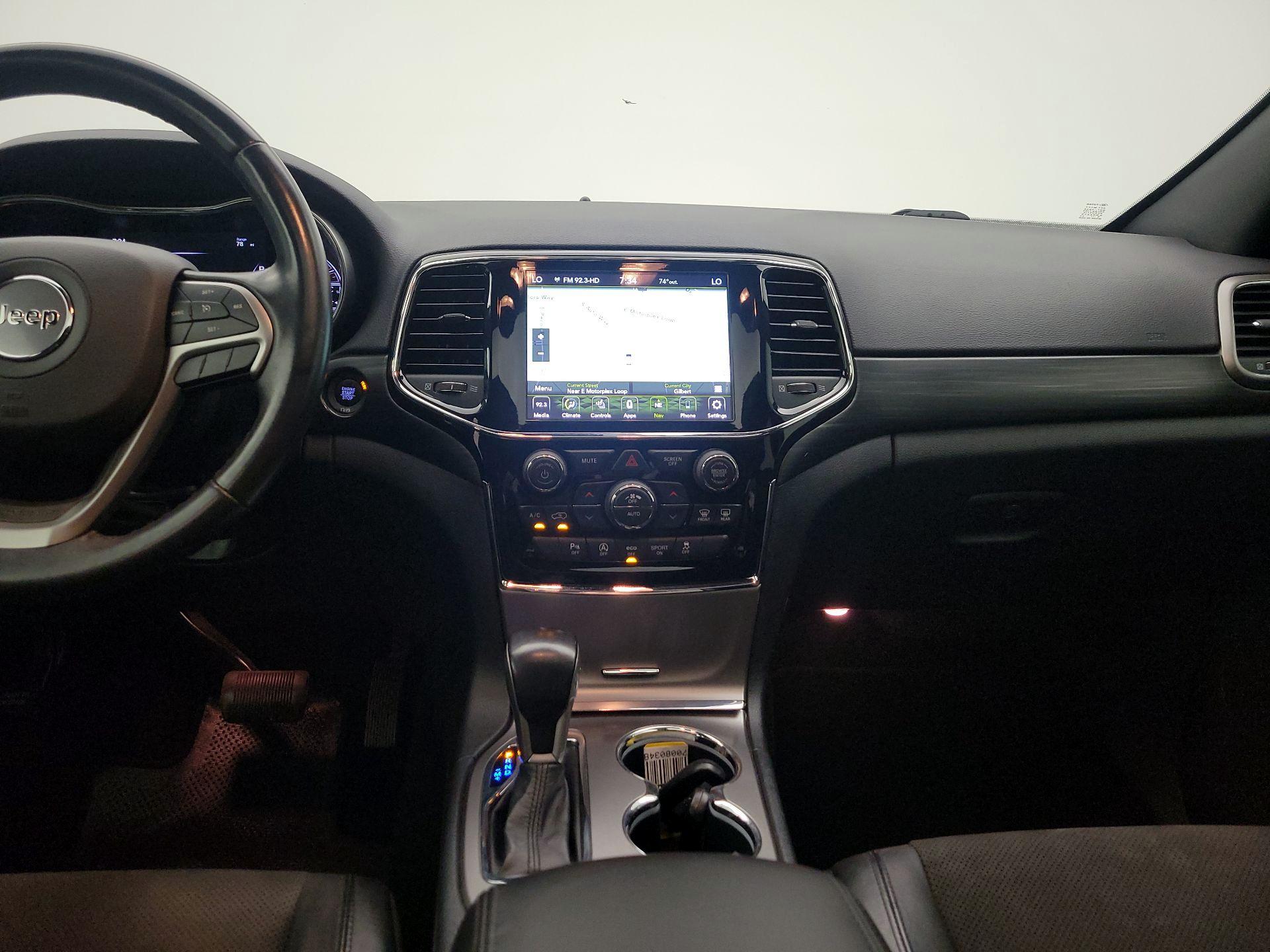 Thumbnail: 2020 Jeep Grand Cherokee - 9