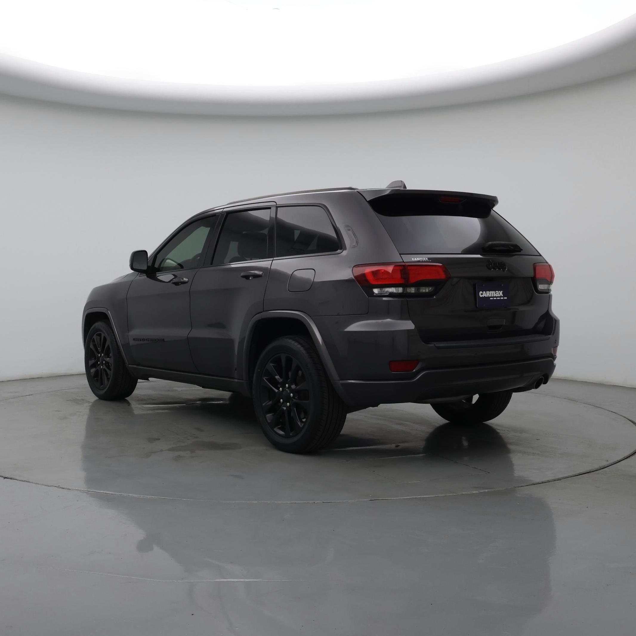 Thumbnail: 2020 Jeep Grand Cherokee - 2