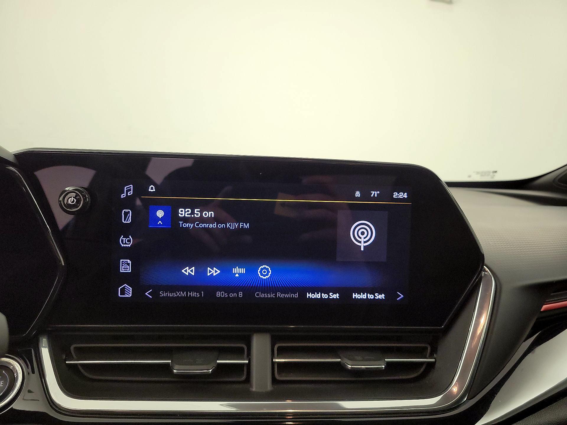 Thumbnail: 2024 Chevrolet Trax - 15