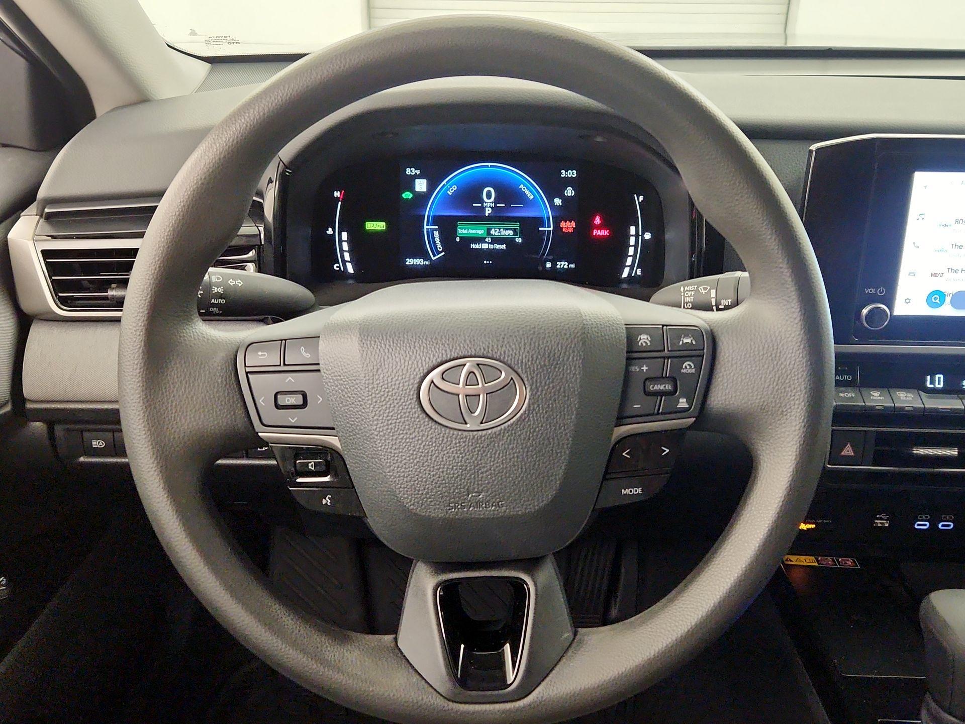 Thumbnail: 2025 Toyota Camry - 10
