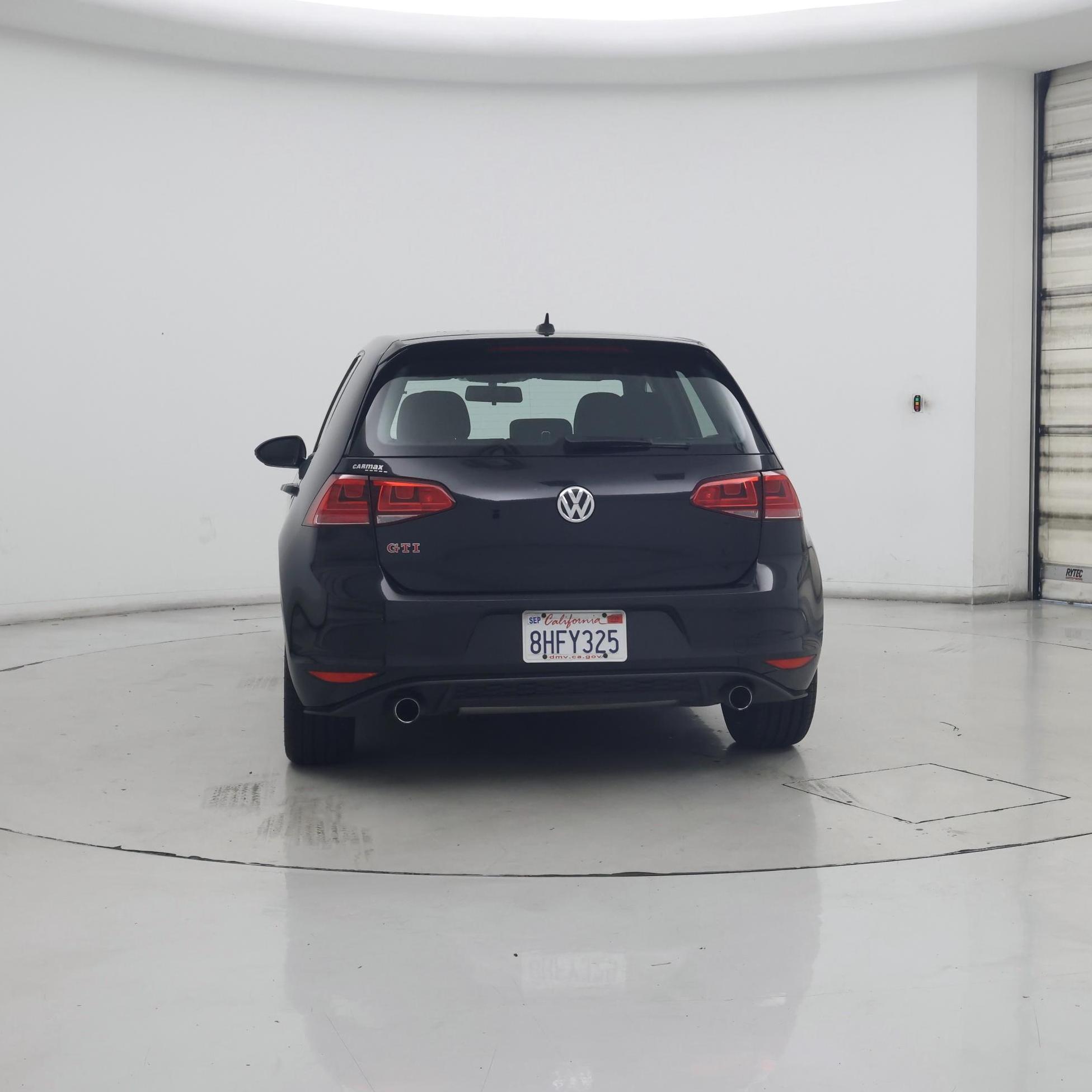Thumbnail: 2017 Volkswagen Golf - 6