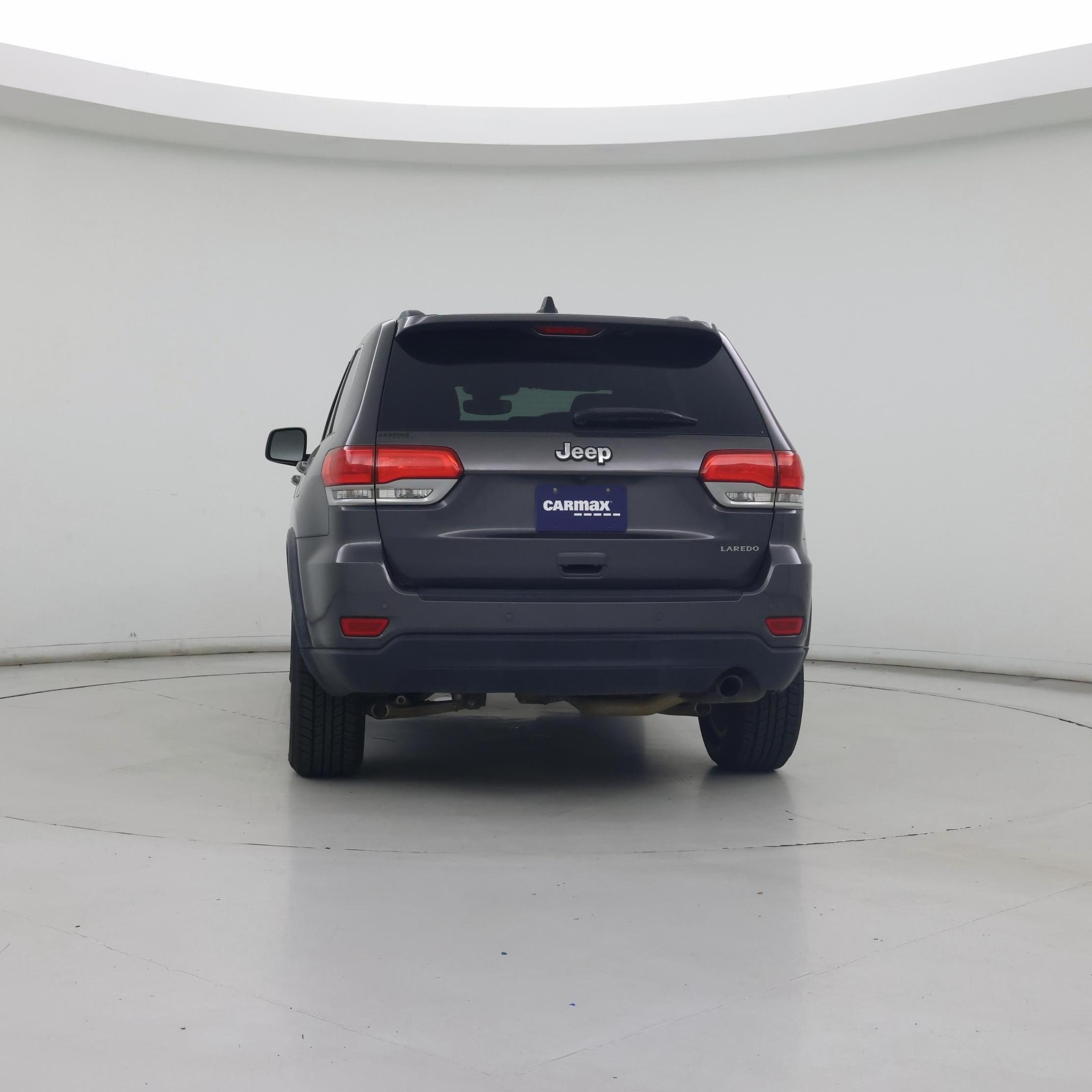 Thumbnail: 2017 Jeep Grand Cherokee - 6