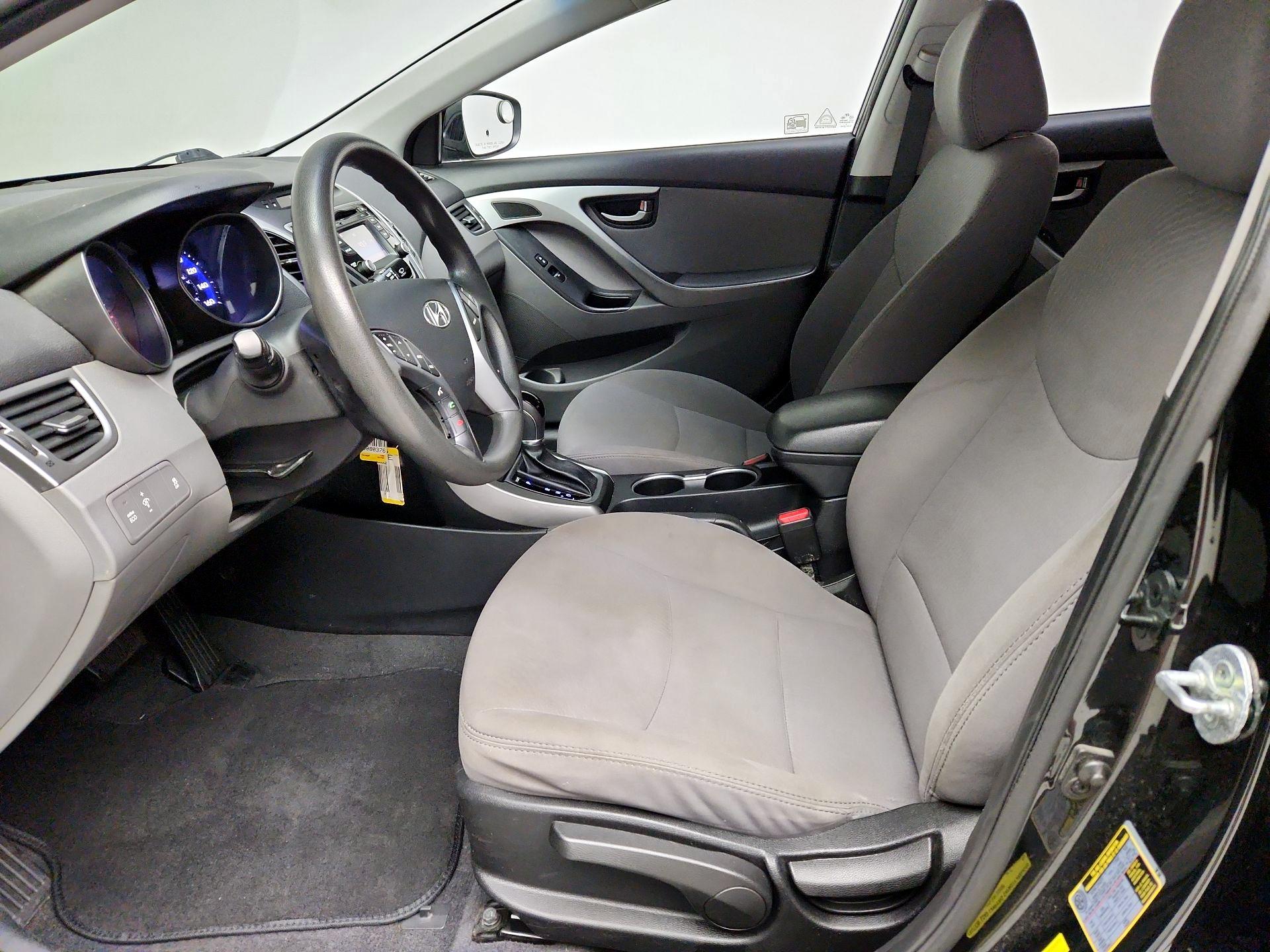 Thumbnail: 2016 Hyundai Elantra - 9
