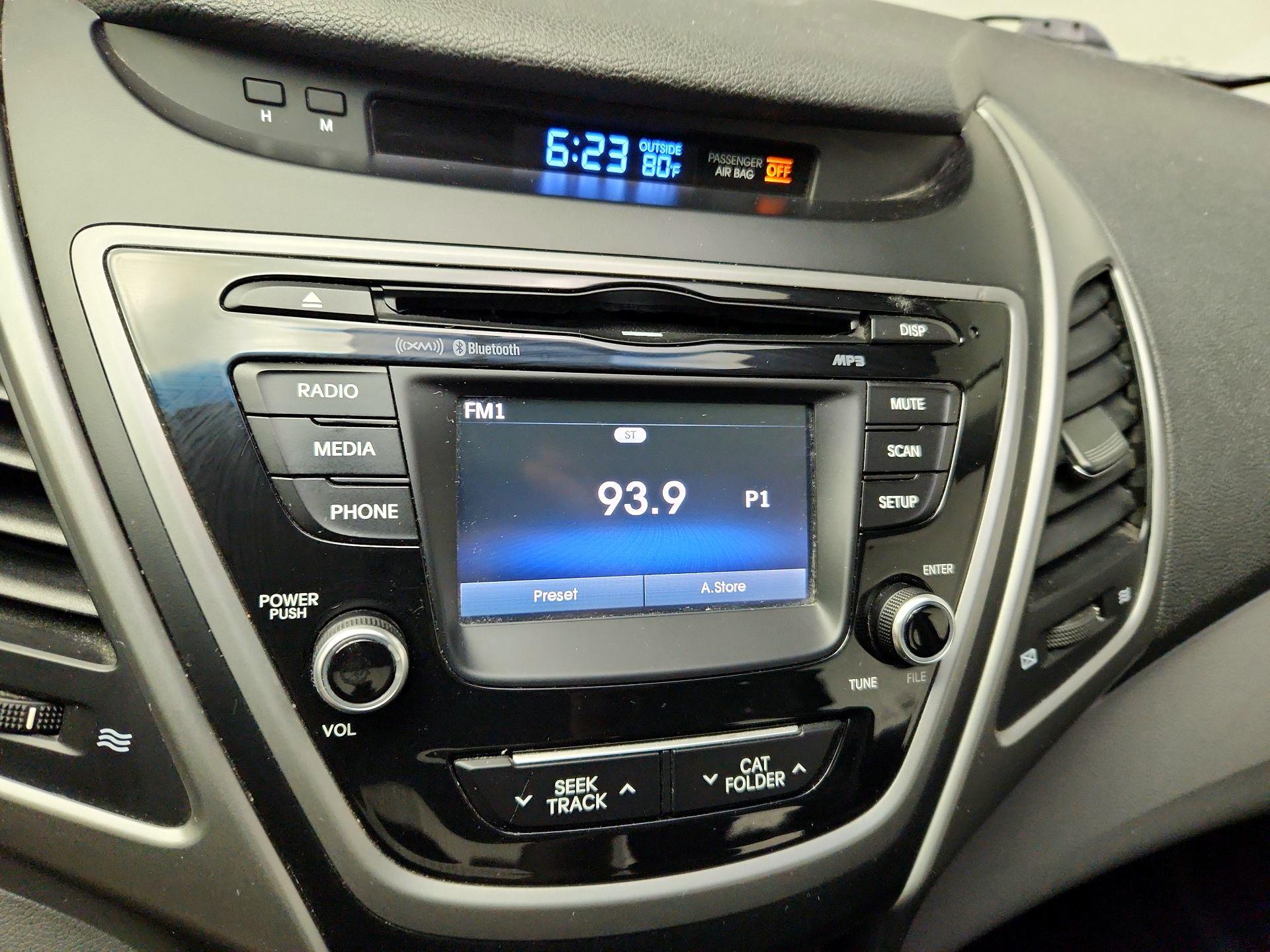 Thumbnail: 2016 Hyundai Elantra - 13