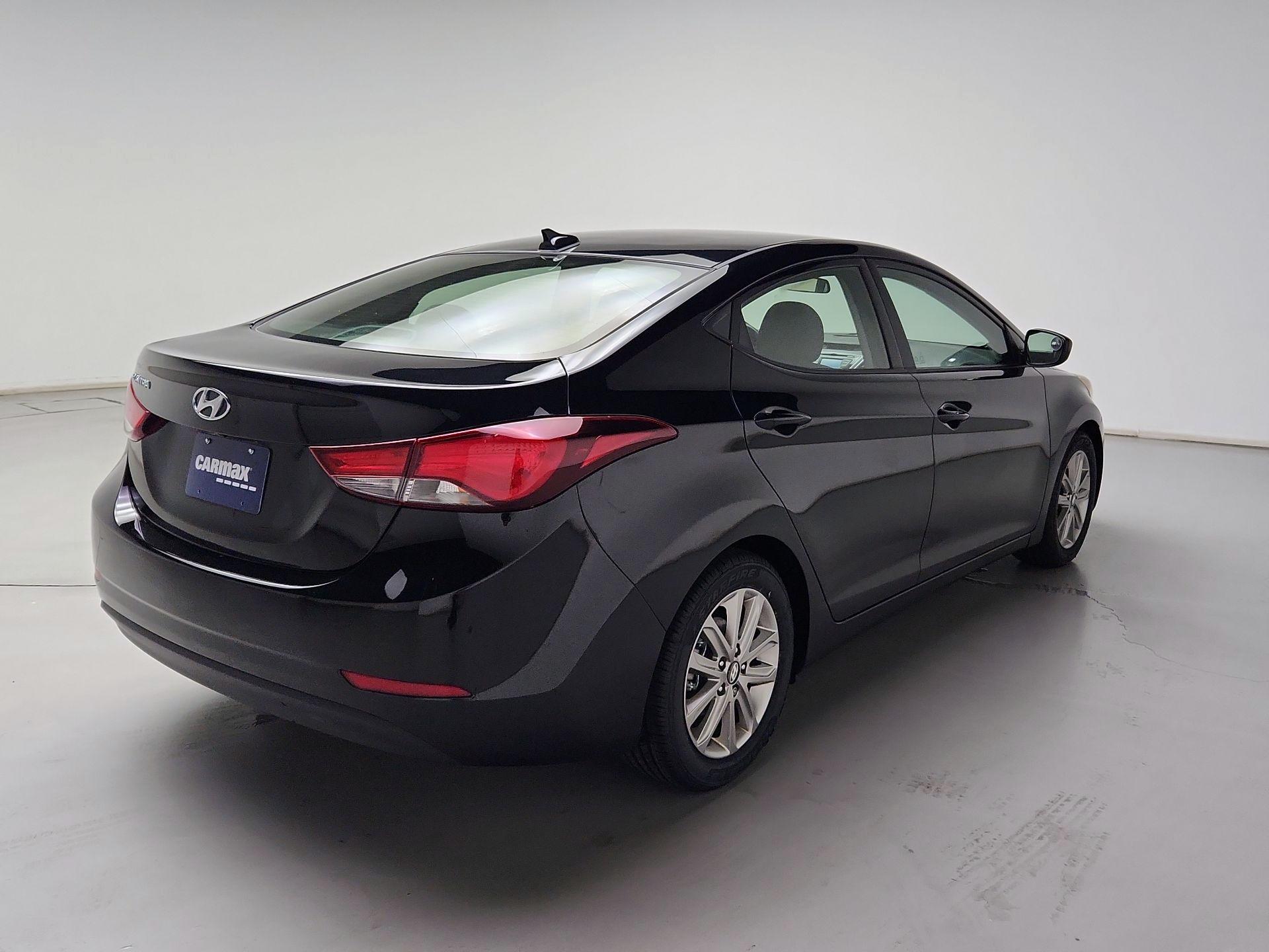 Thumbnail: 2016 Hyundai Elantra - 5