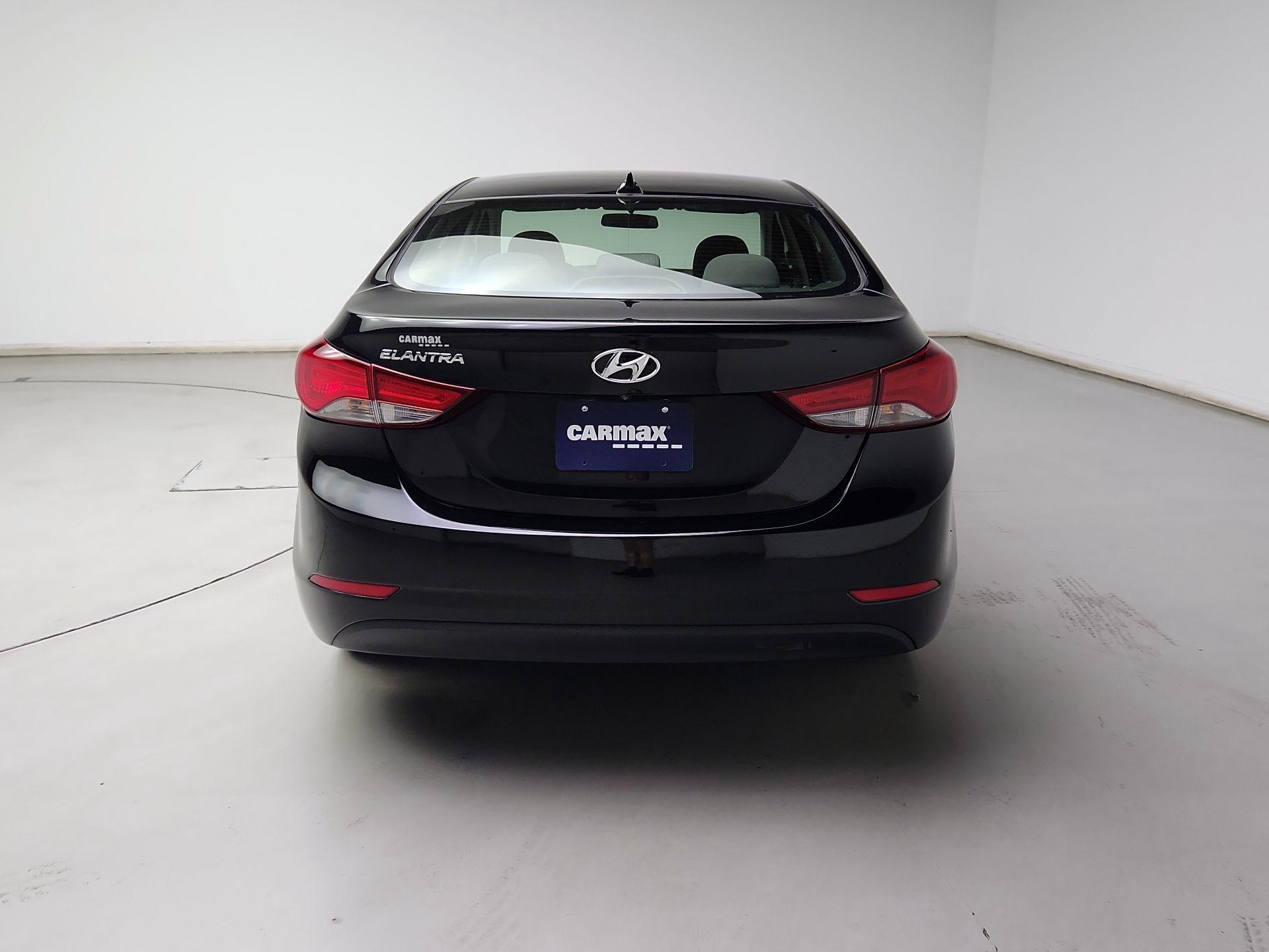 Thumbnail: 2016 Hyundai Elantra - 6