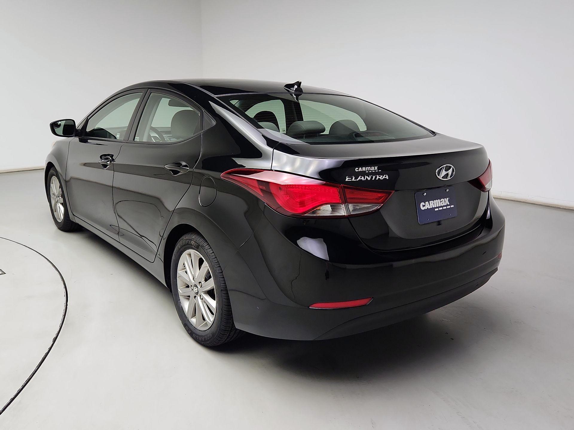 Thumbnail: 2016 Hyundai Elantra - 7