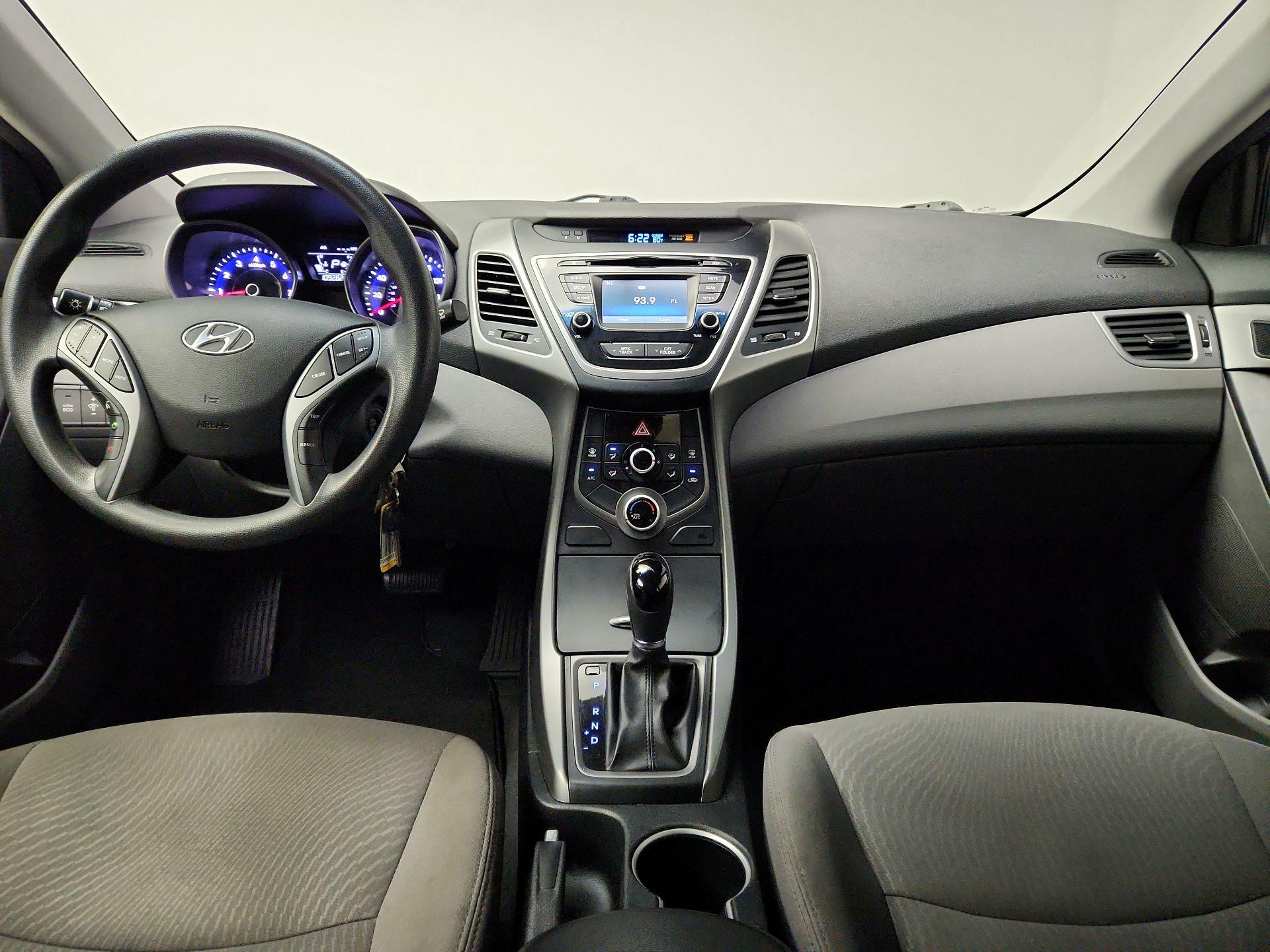 Thumbnail: 2016 Hyundai Elantra - 8