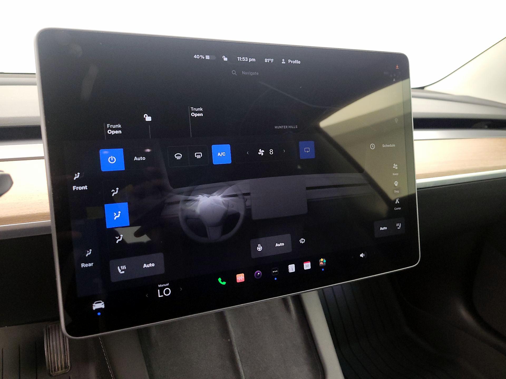 Thumbnail: 2022 Tesla Model 3 - 16