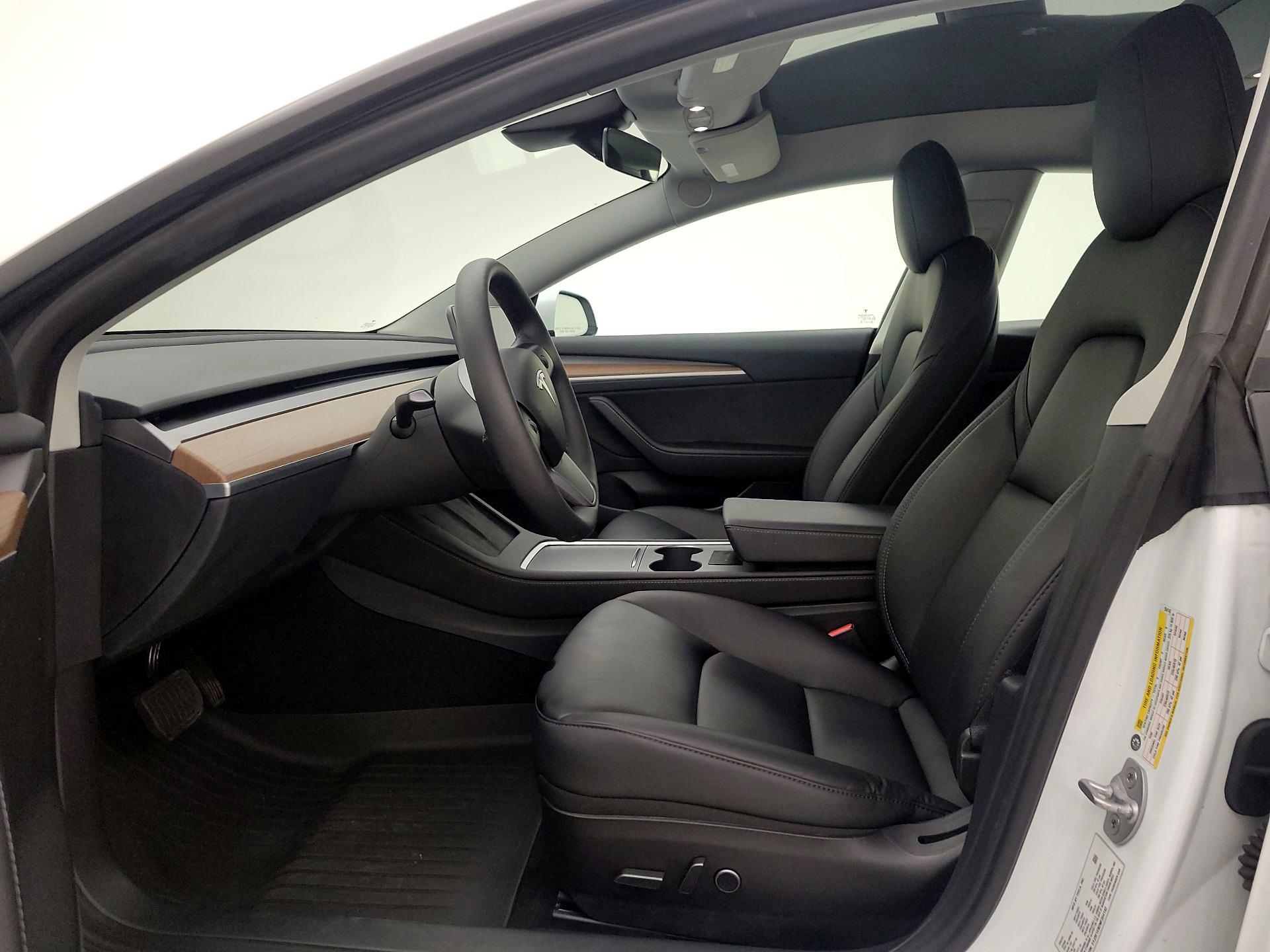 Thumbnail: 2022 Tesla Model 3 - 18