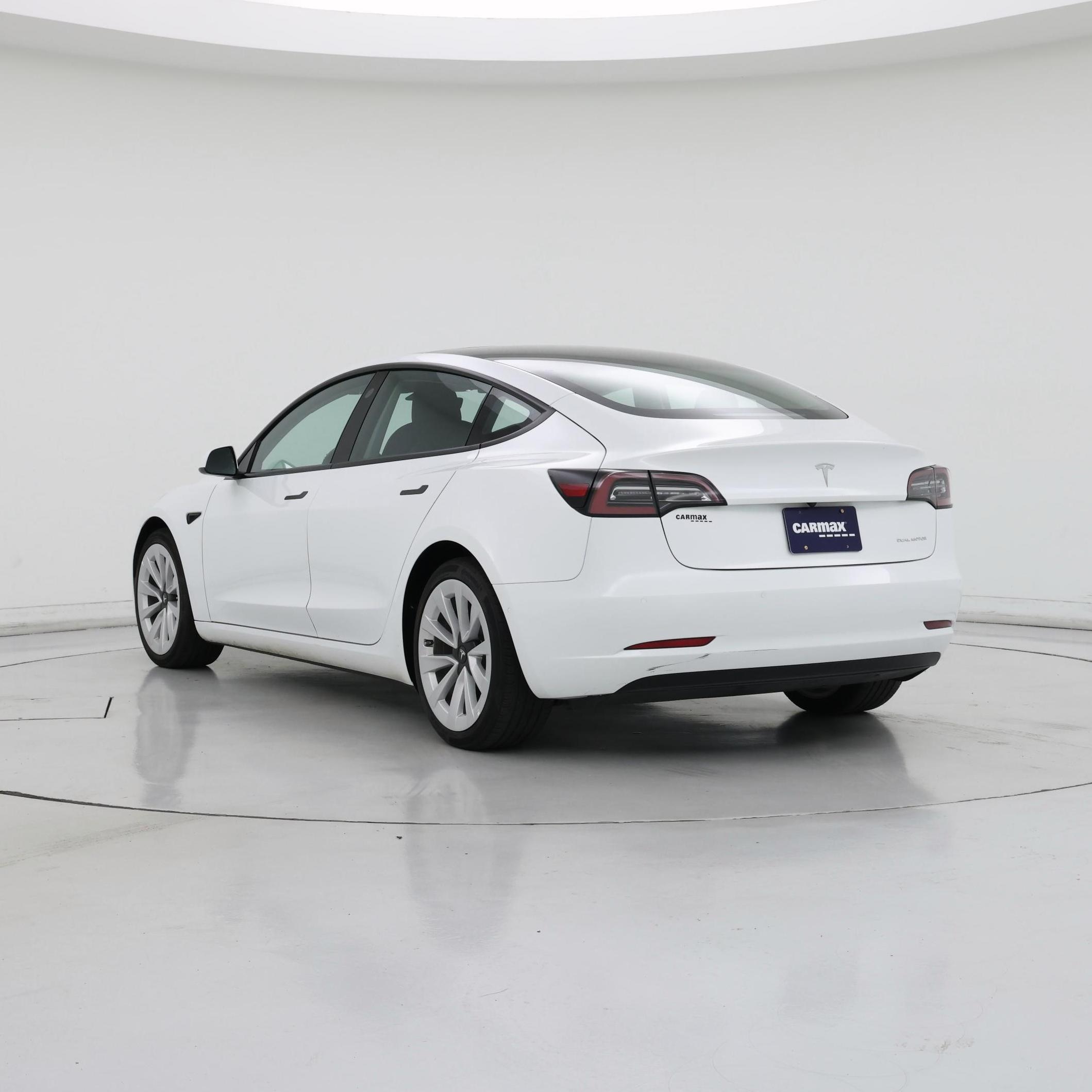 Thumbnail: 2022 Tesla Model 3 - 2