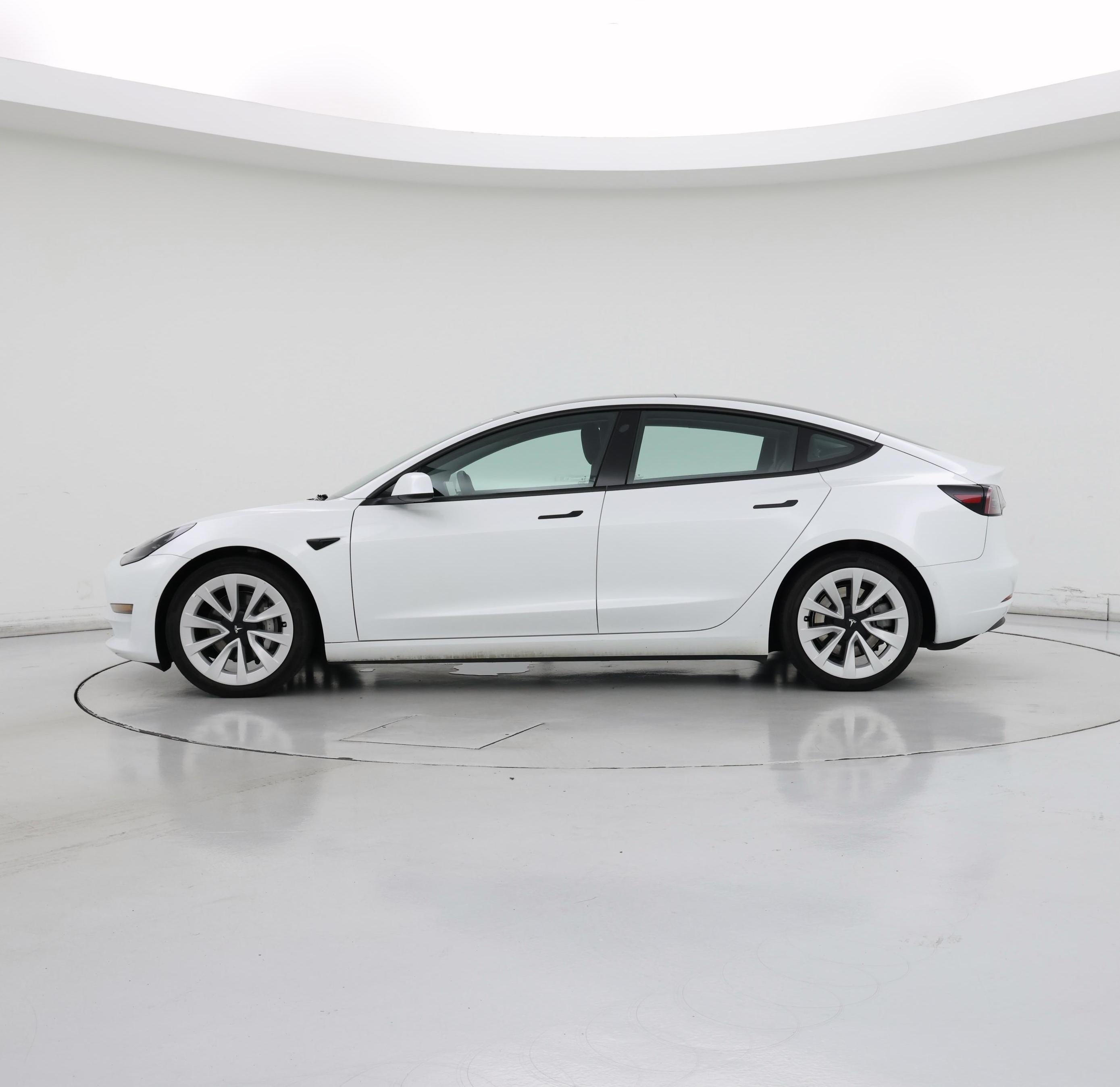 Thumbnail: 2022 Tesla Model 3 - 3