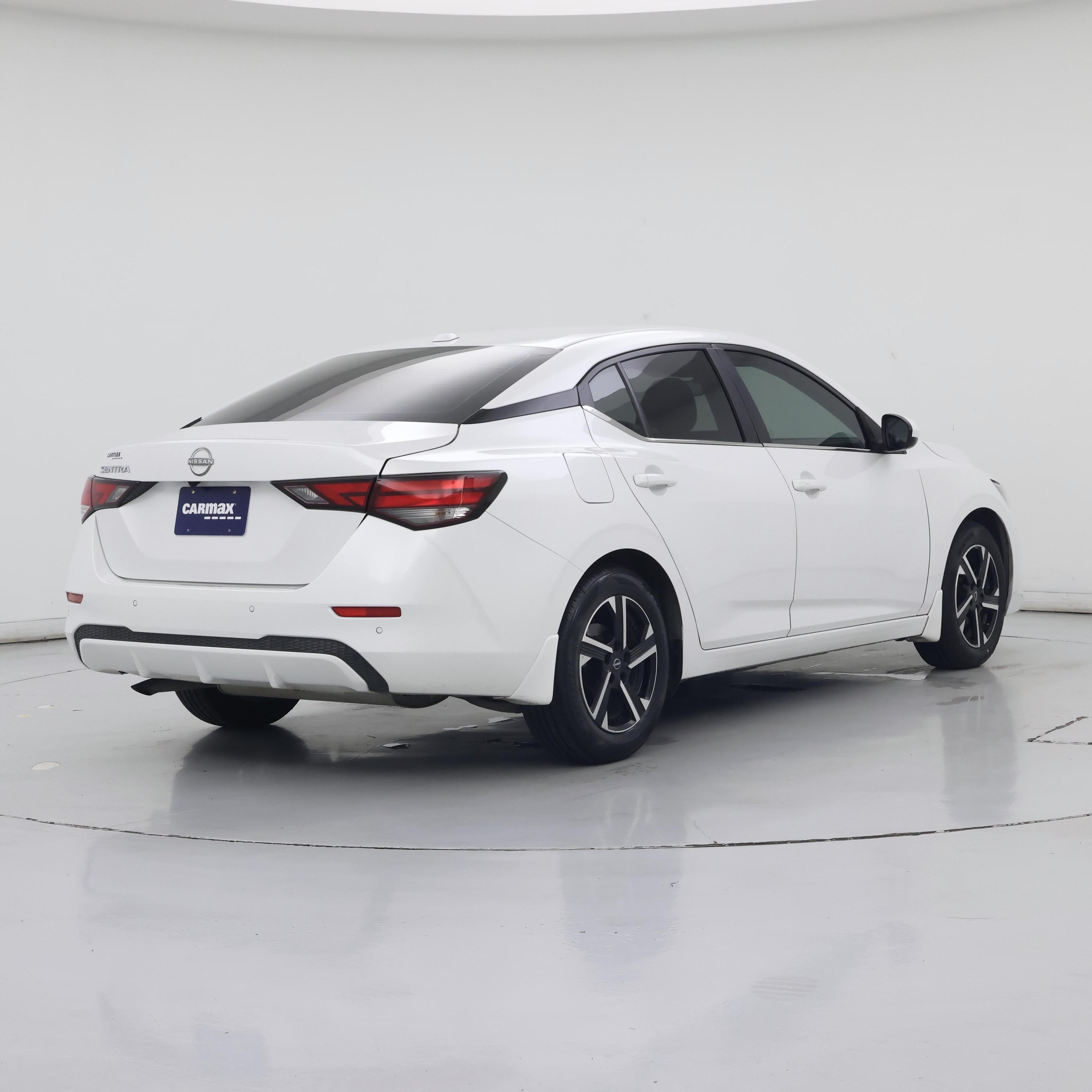 Thumbnail: 2025 Nissan Sentra - 8