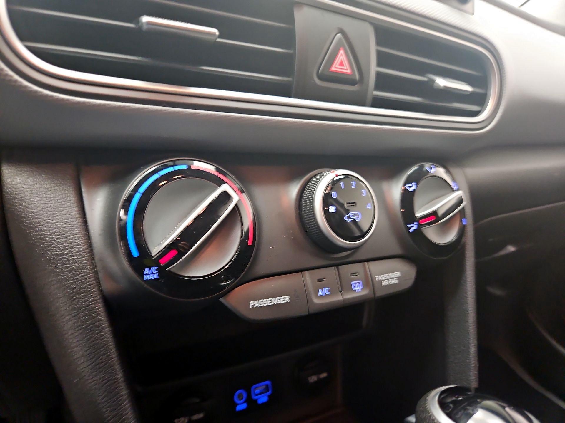 Thumbnail: 2018 Hyundai Kona - 16
