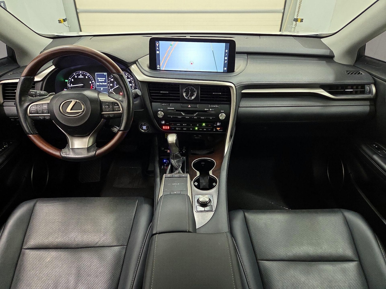 2021 Lexus RX 350 - Photo 10