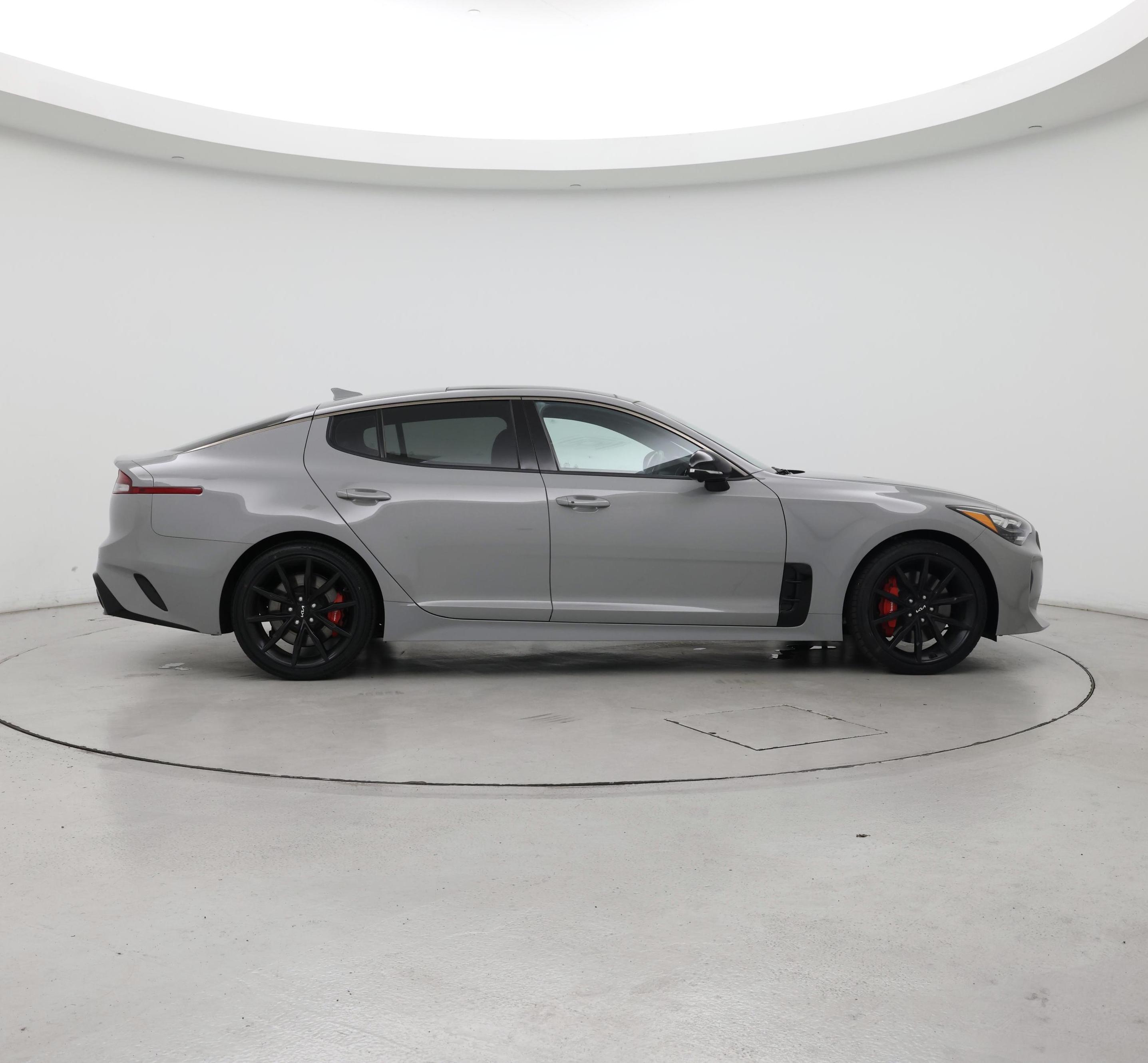 Thumbnail: 2023 Kia Stinger - 7