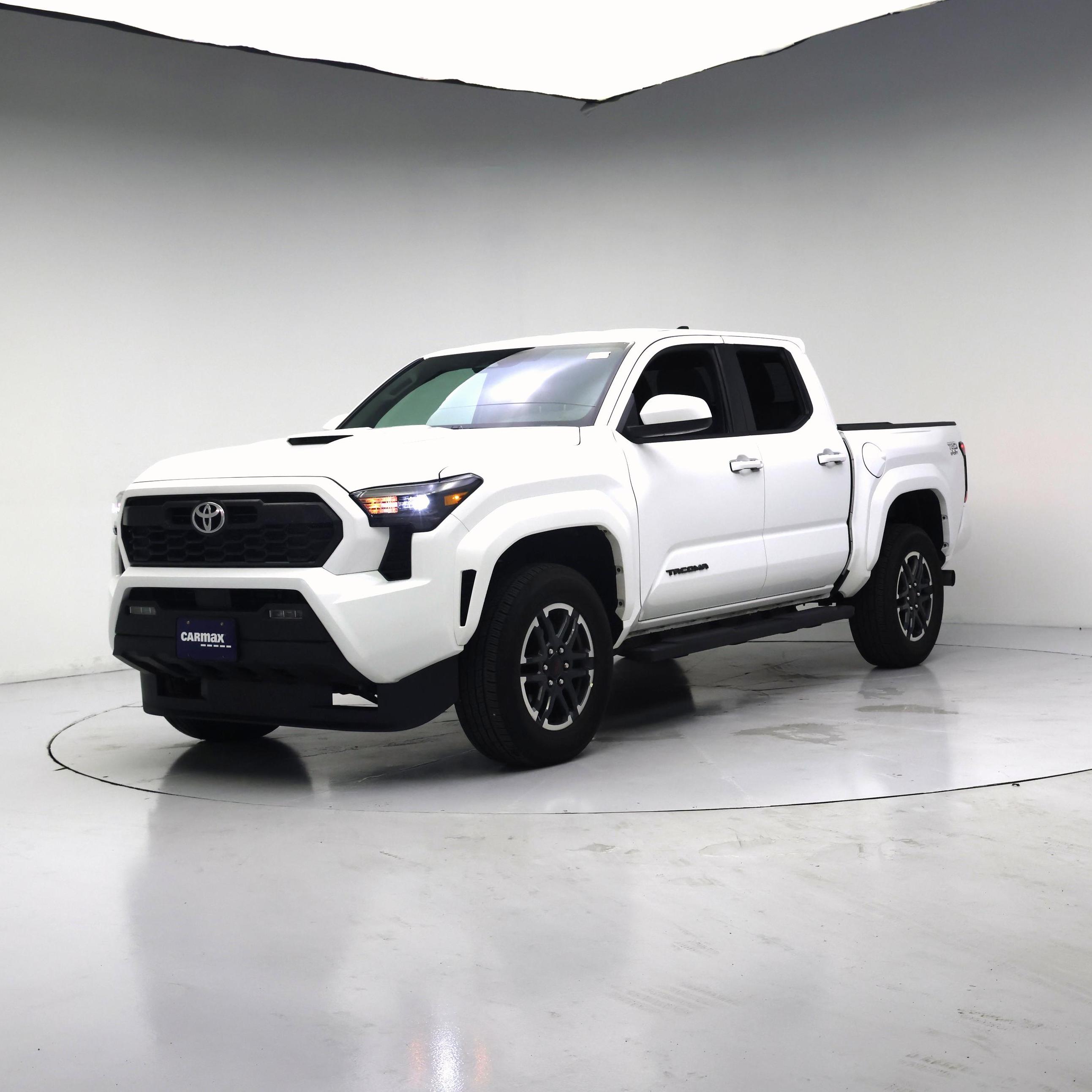 Thumbnail: 2025 Toyota Tacoma - 4
