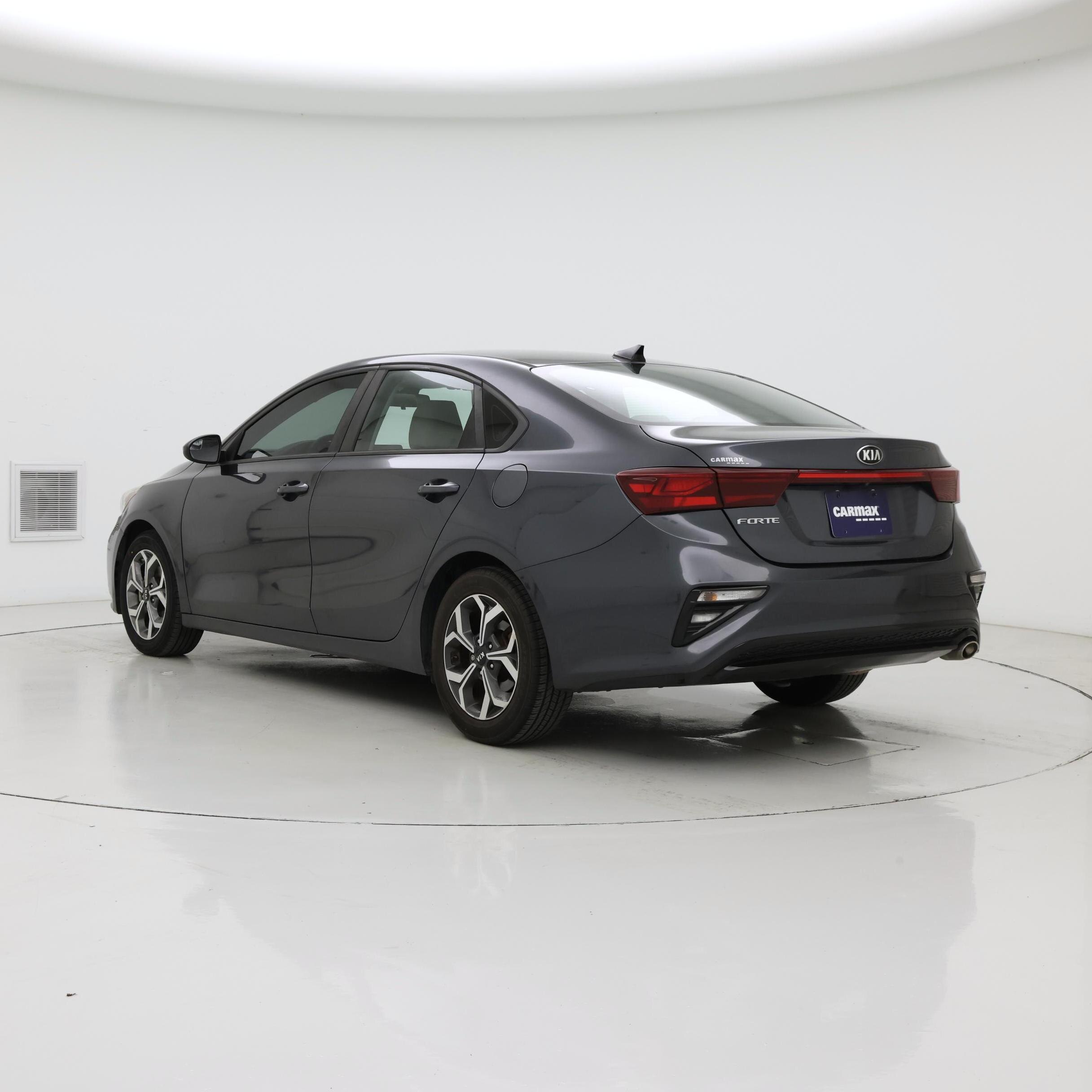 Thumbnail: 2019 Kia Forte - 2
