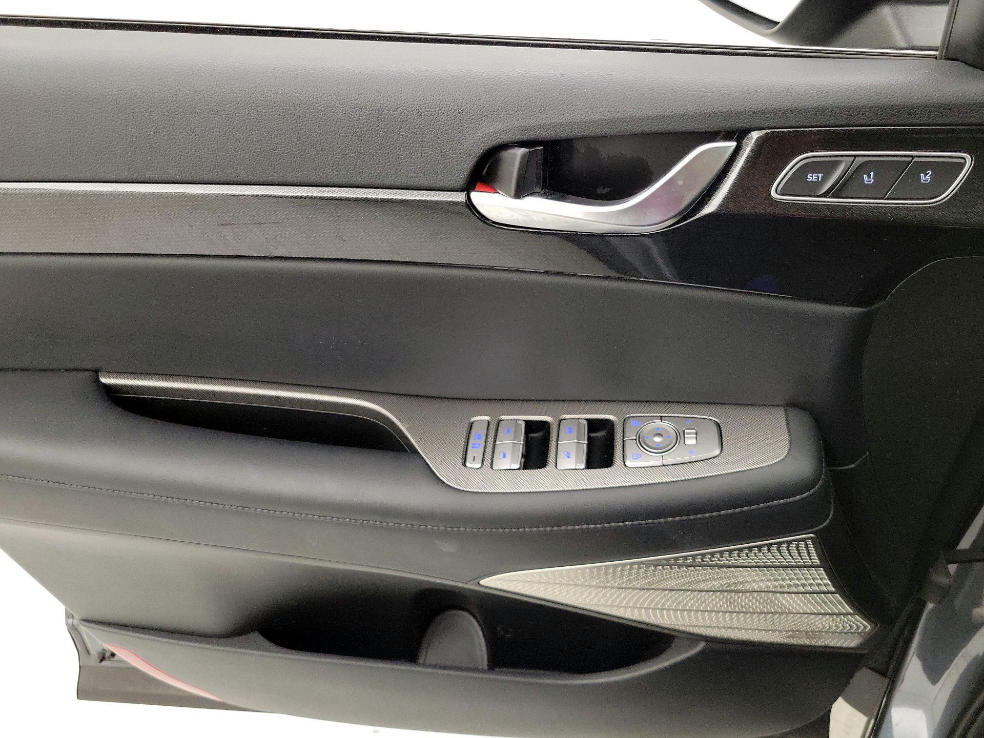 Thumbnail: 2021 Hyundai Palisade - 12