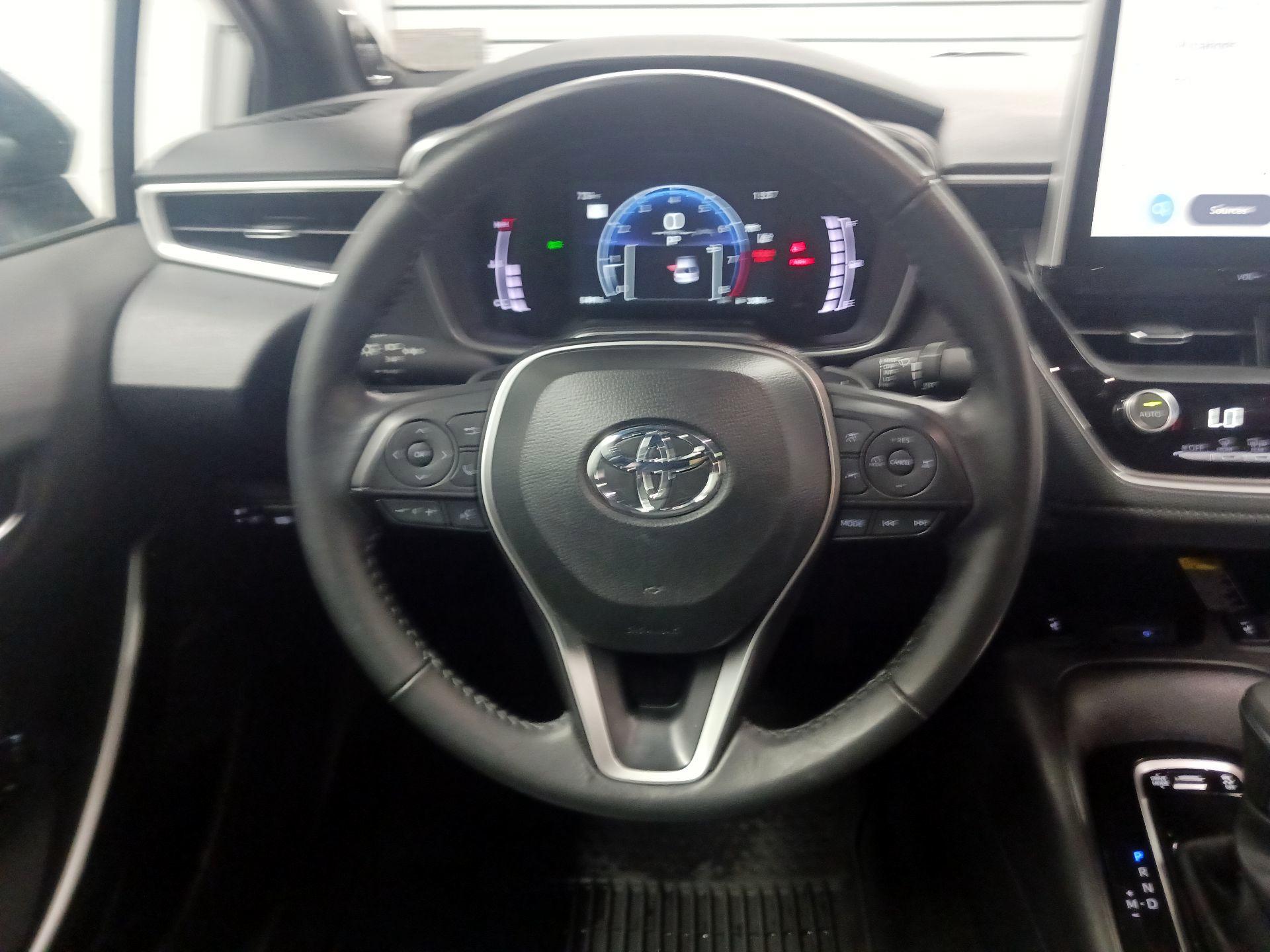 Thumbnail: 2025 Toyota Corolla - 10