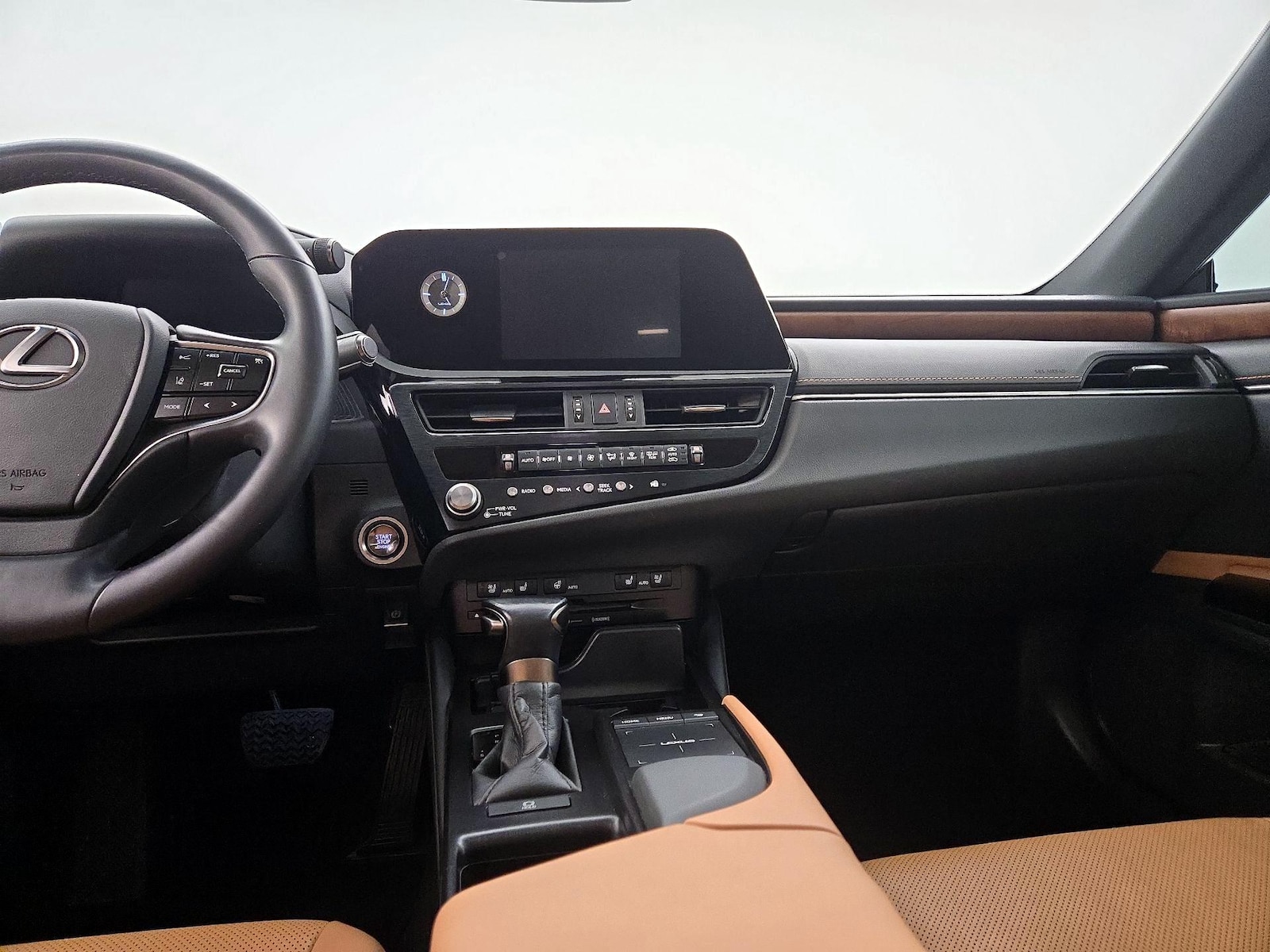 2022 Lexus ES 350 - Photo 10