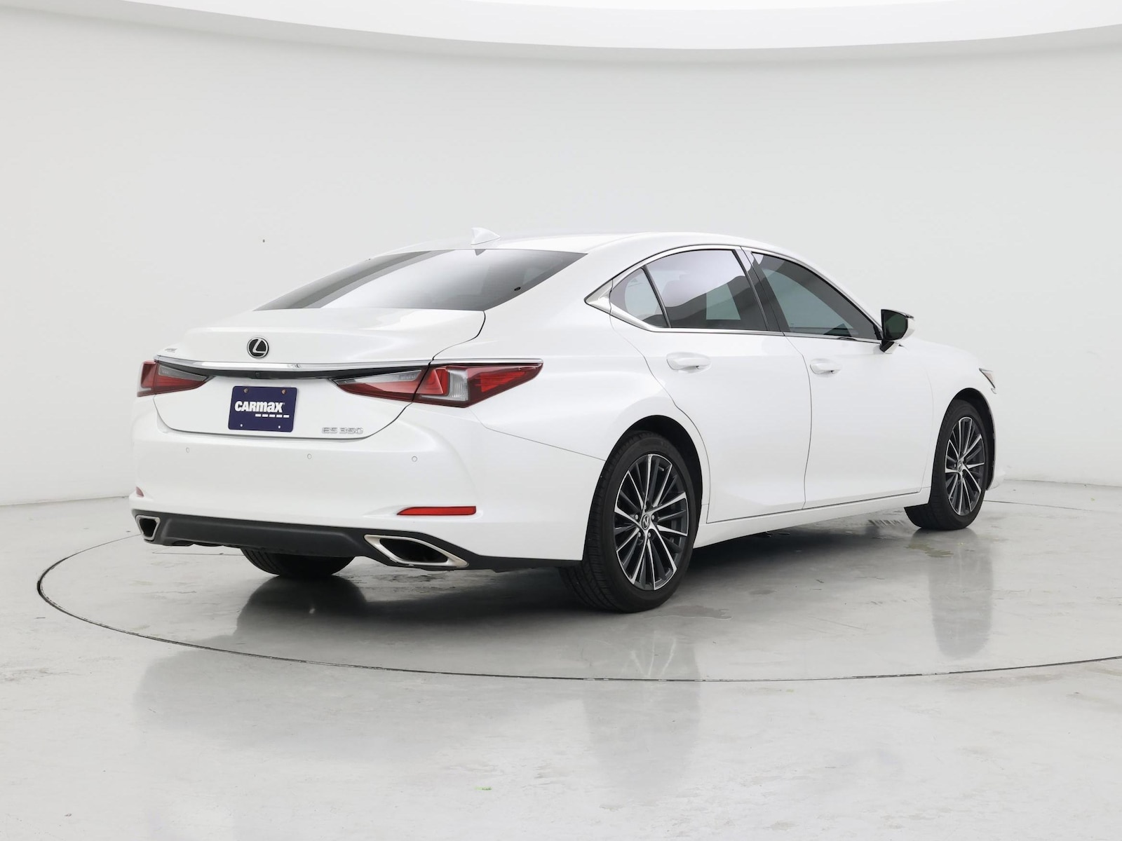 2022 Lexus ES 350 - Photo 9