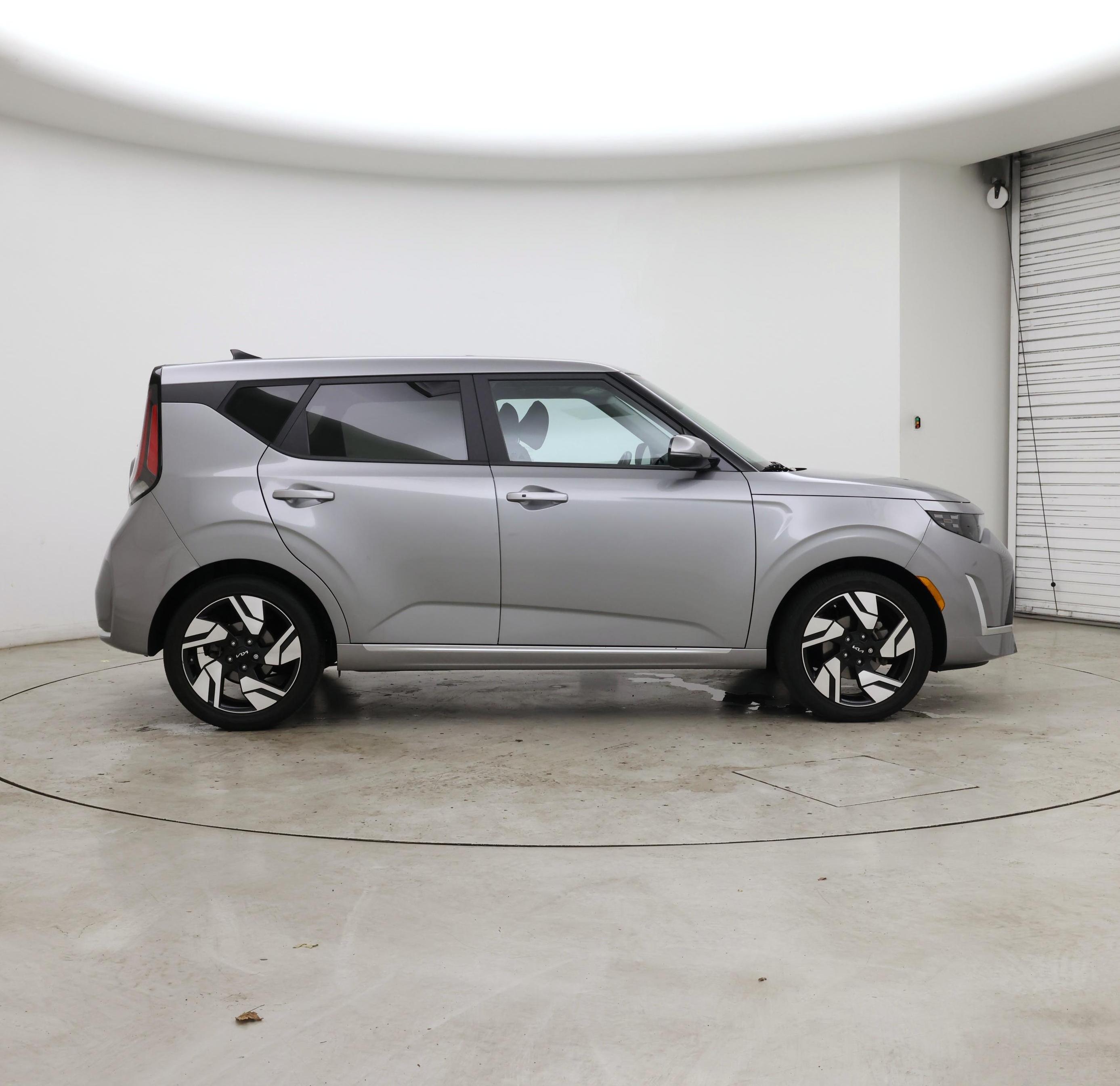 Thumbnail: 2023 Kia Soul - 7