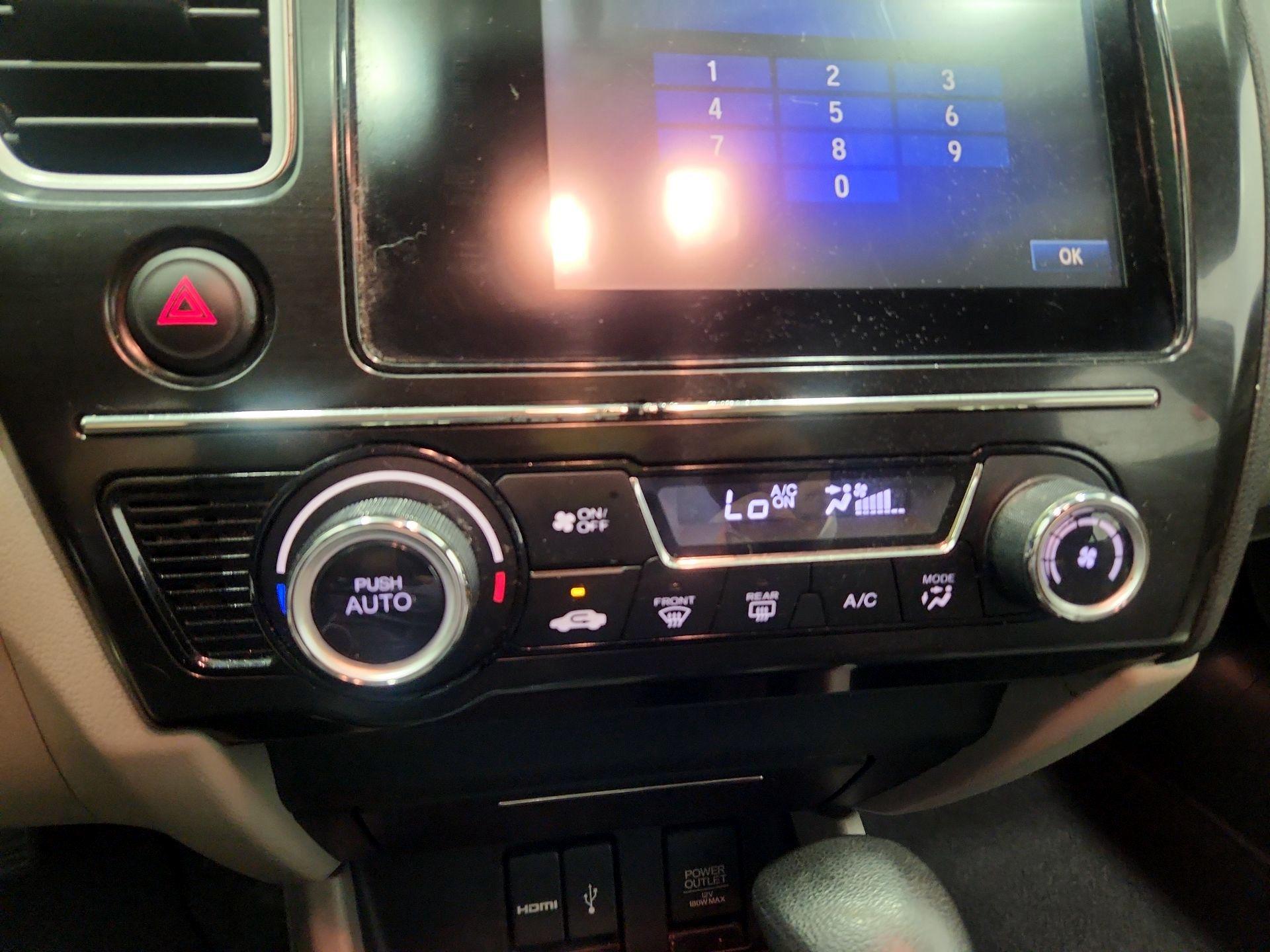 Thumbnail: 2014 Honda Civic - 16